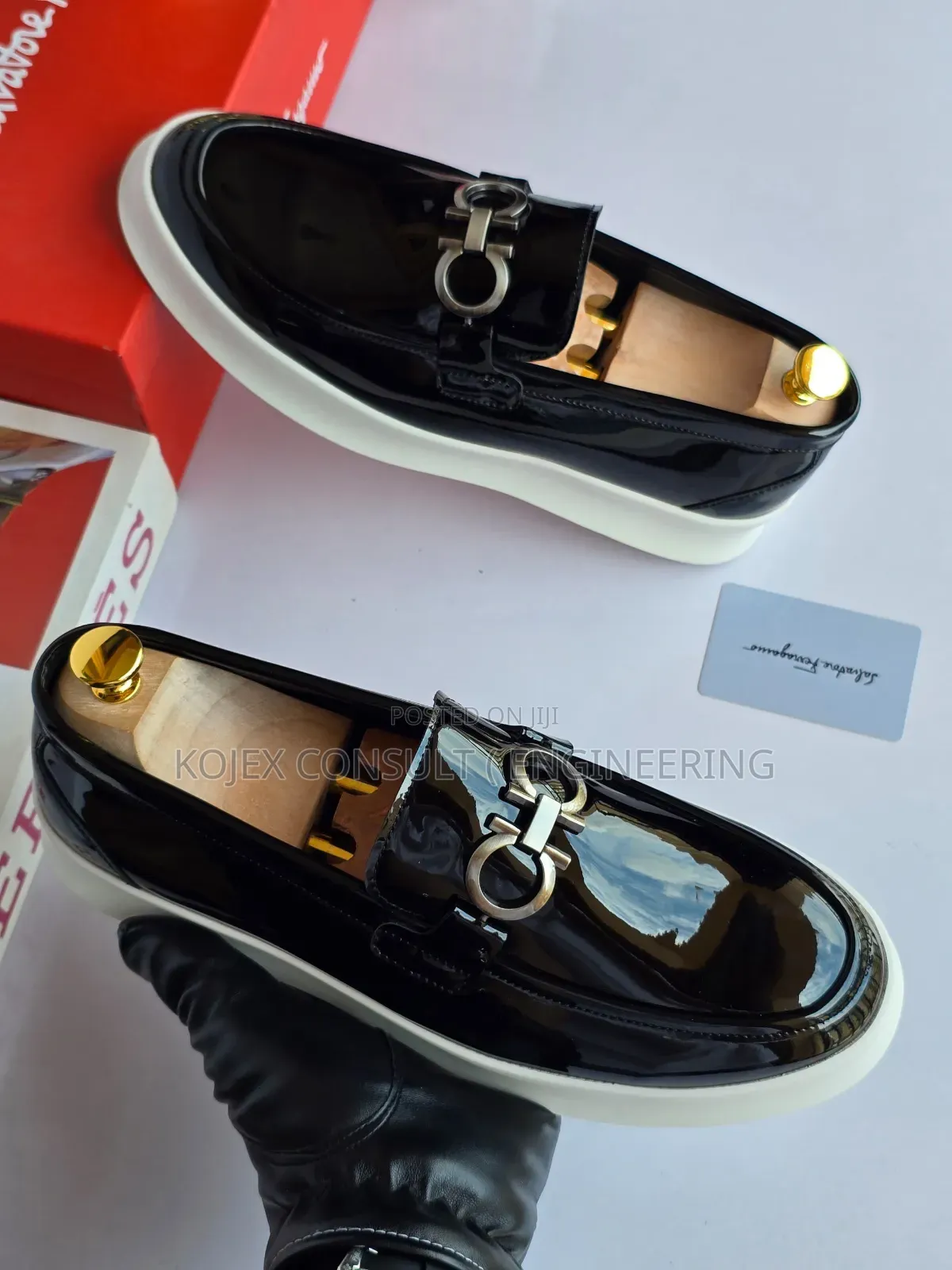 Salvatore Ferragamo Men Shoe