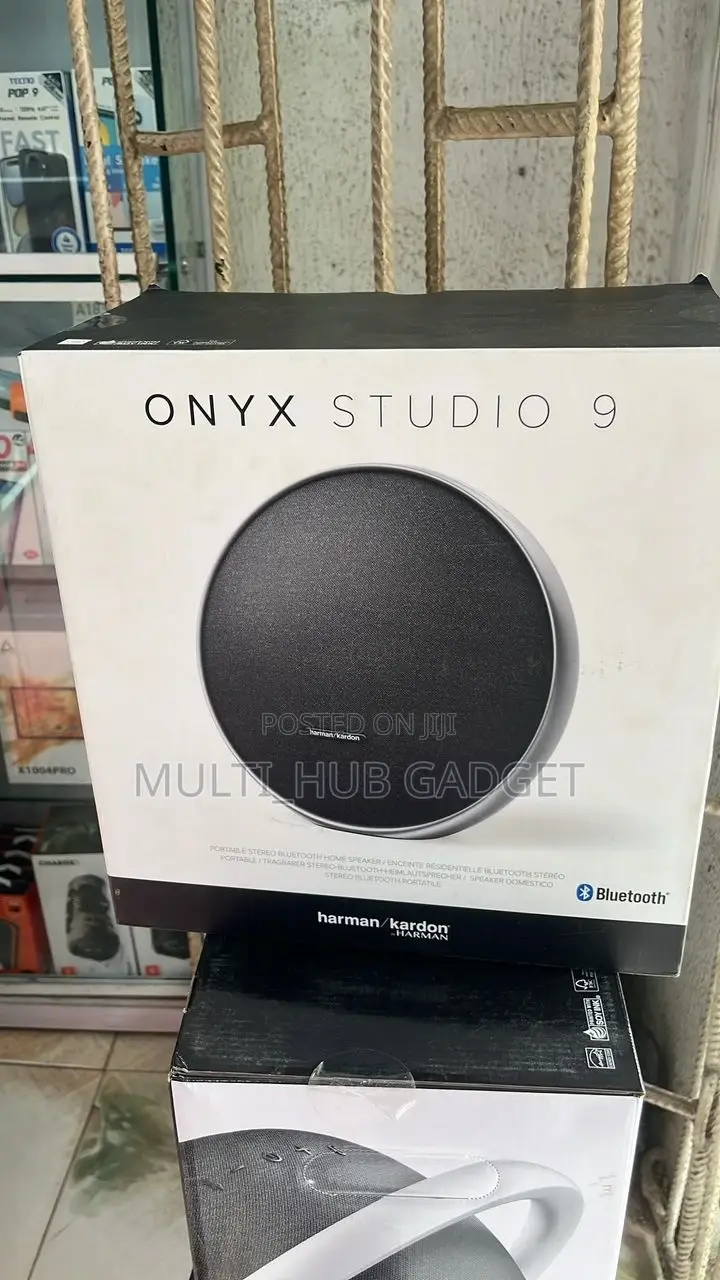 _*Brand New Onyx Studio 9 |