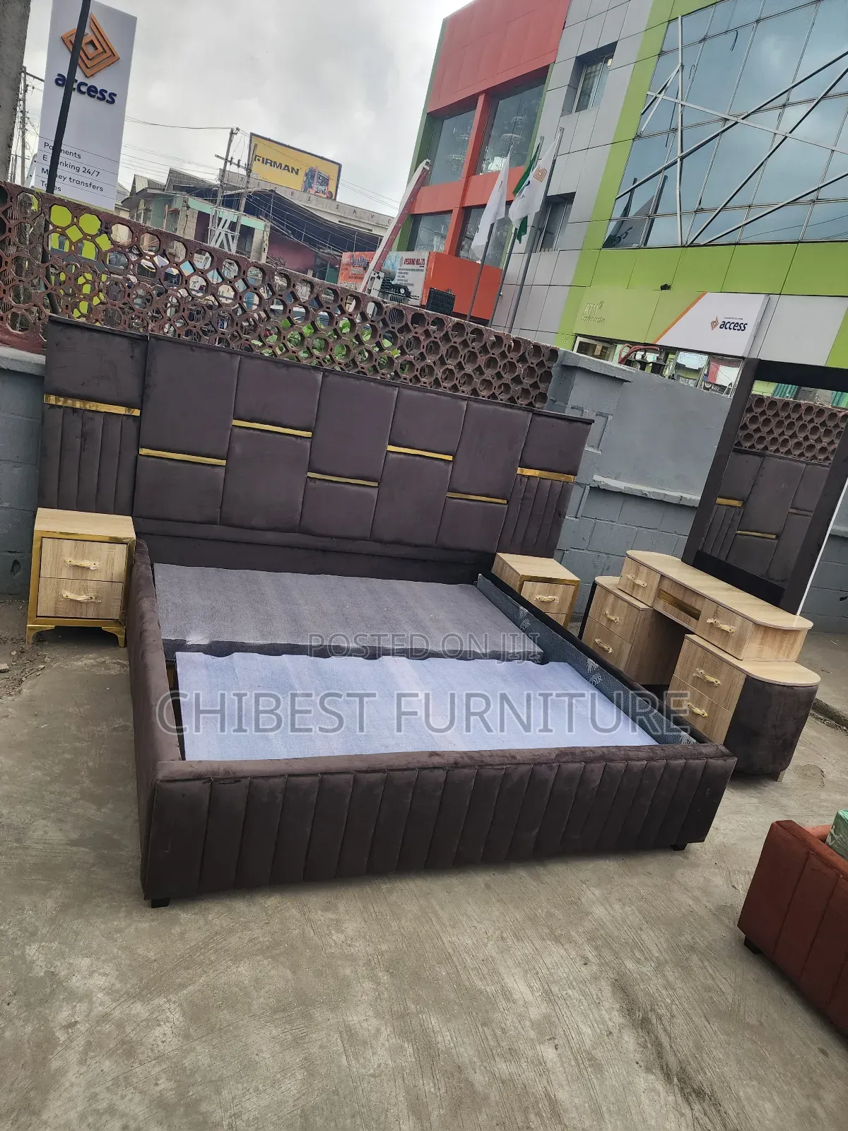 Brand New 6by6 Set of Bed.