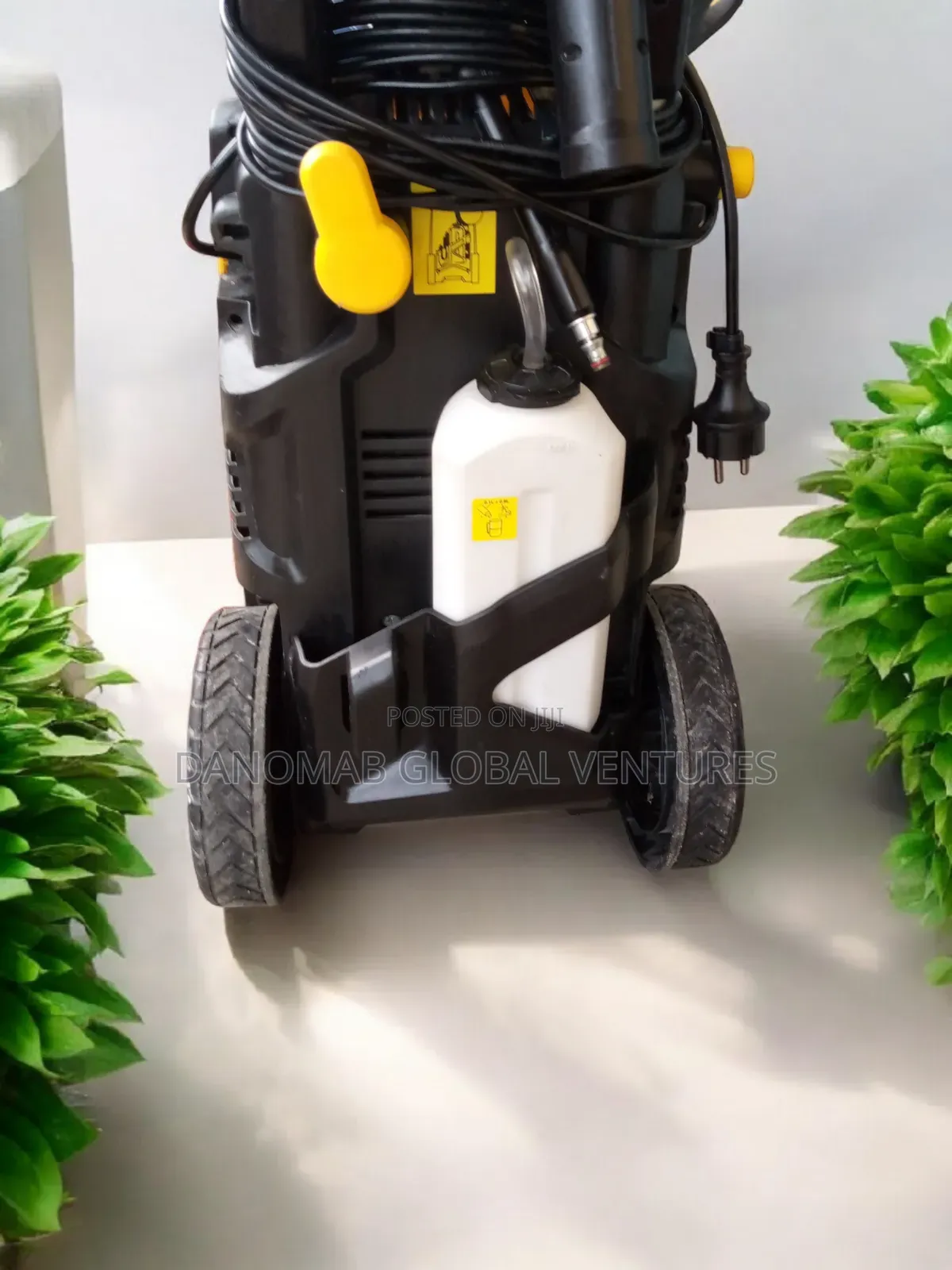 German Ferrex High Pressure Washer With Patio Cleaner/Wall