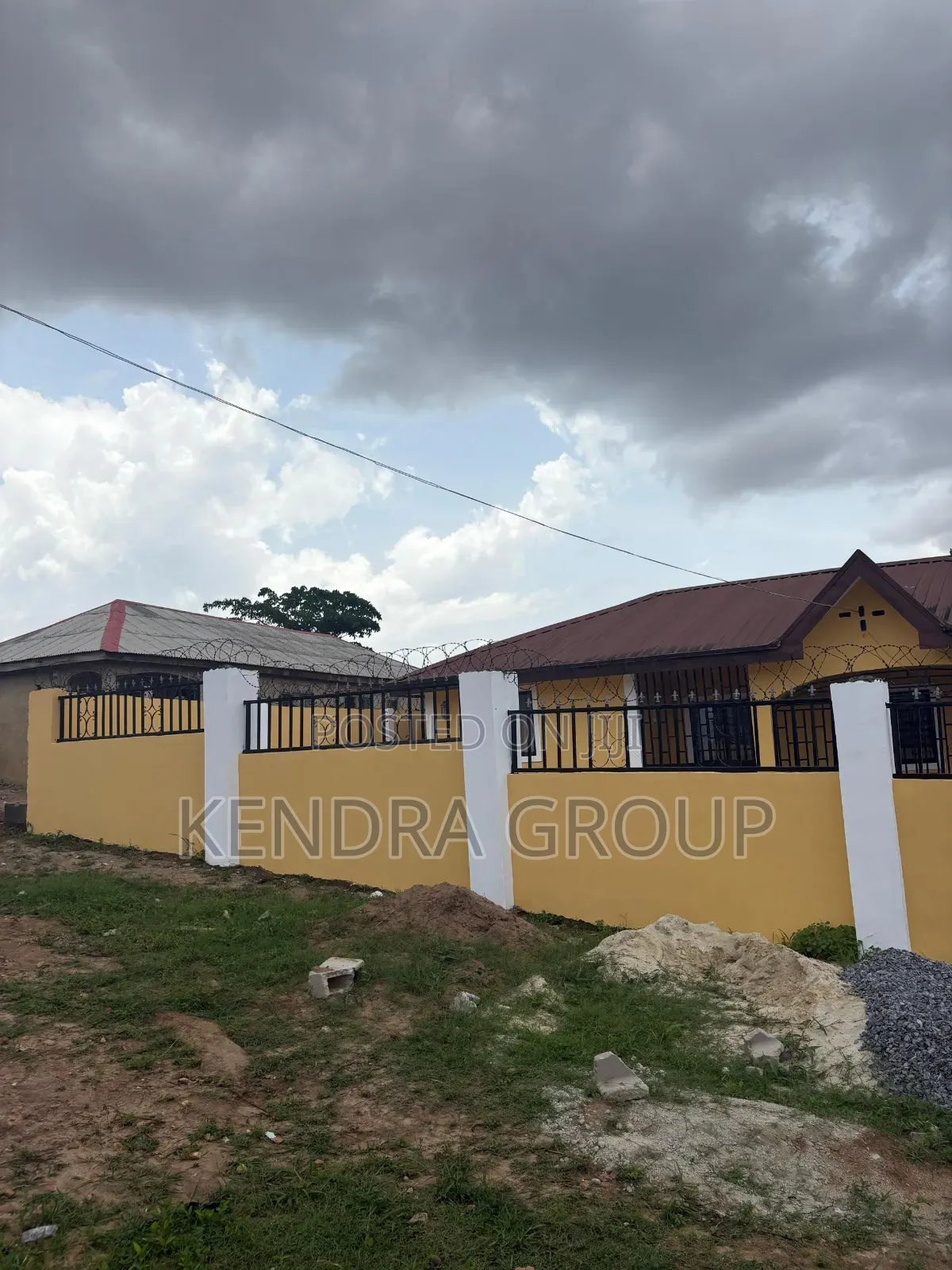 4bdrm Bungalow in Eleshin, Ijede / Ikorodu for rent