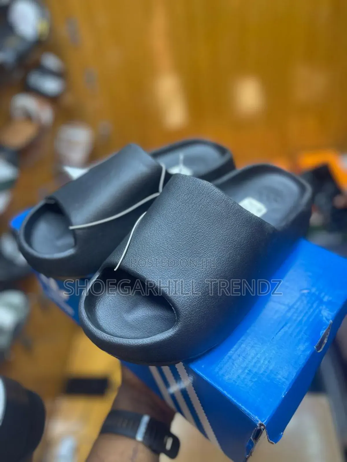 Adidas Yeezy Foamy Slides