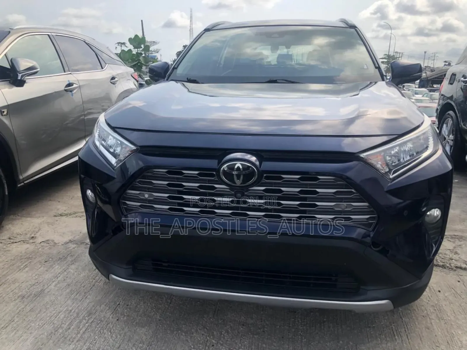 Toyota RAV4 Limited FWD 2020 Blue