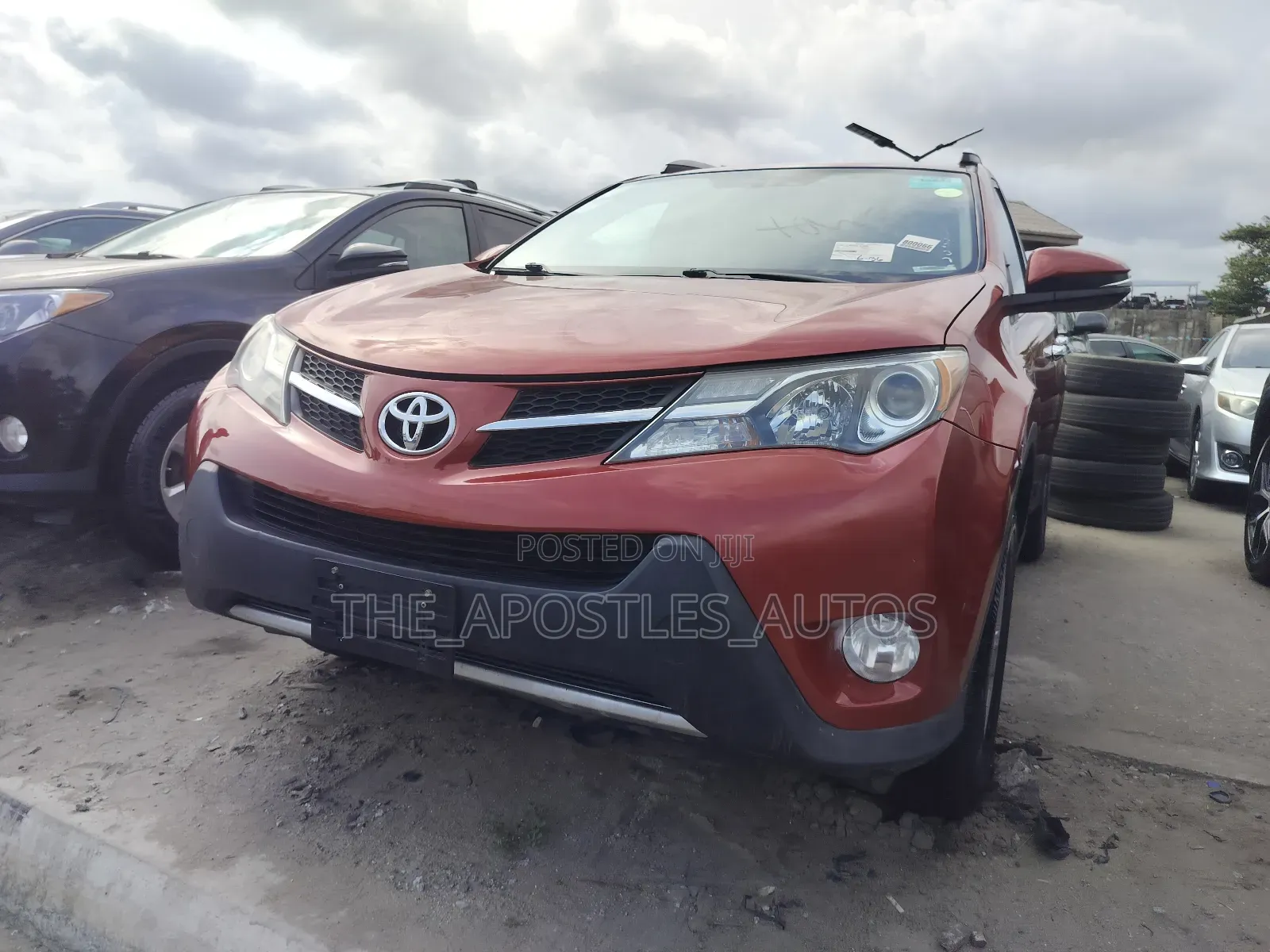 Toyota RAV4 2015 Red