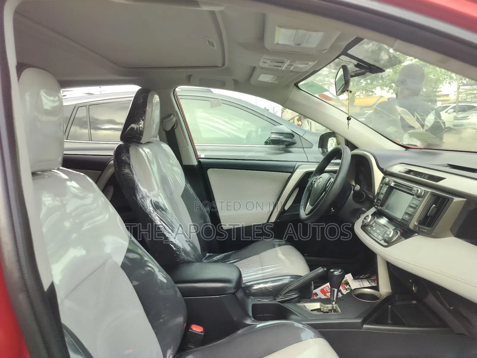 Toyota RAV4 2015 Red