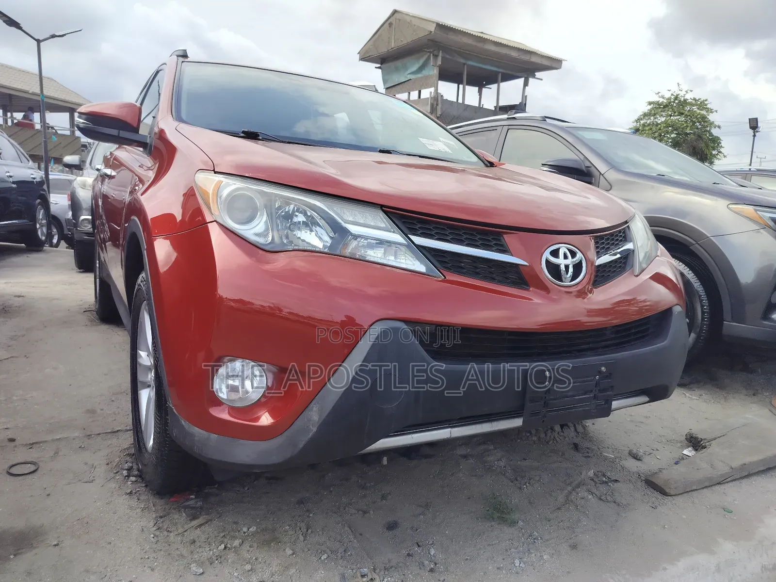 Toyota RAV4 2014 Red