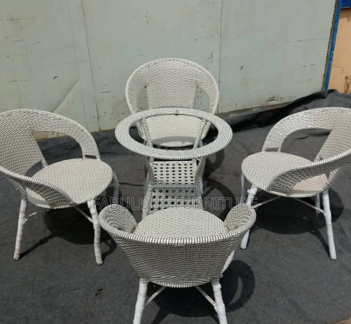 Rattan Outdoor Set (Table and 4 Chairs)