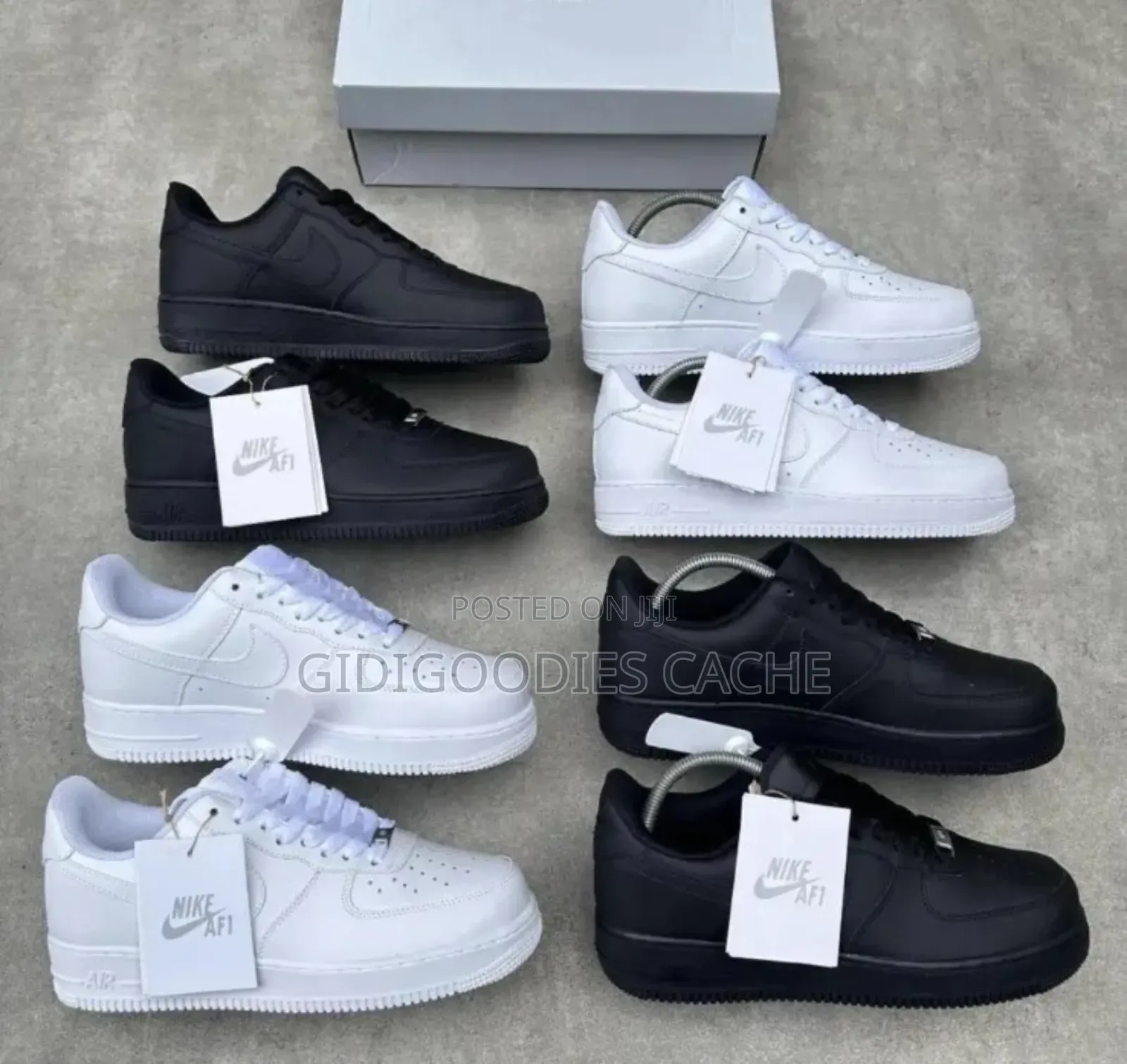 Nike Air Force 1 Sneakers
