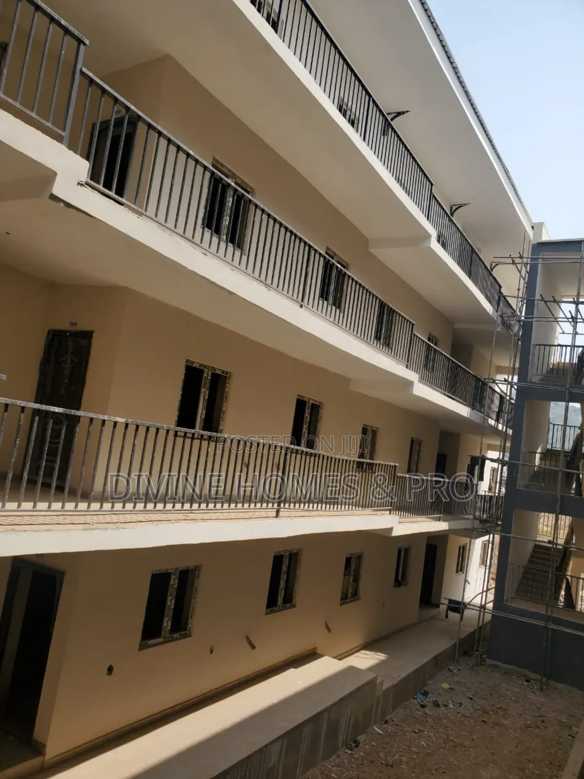 1bdrm Block of Flats in Life Camp for sale
