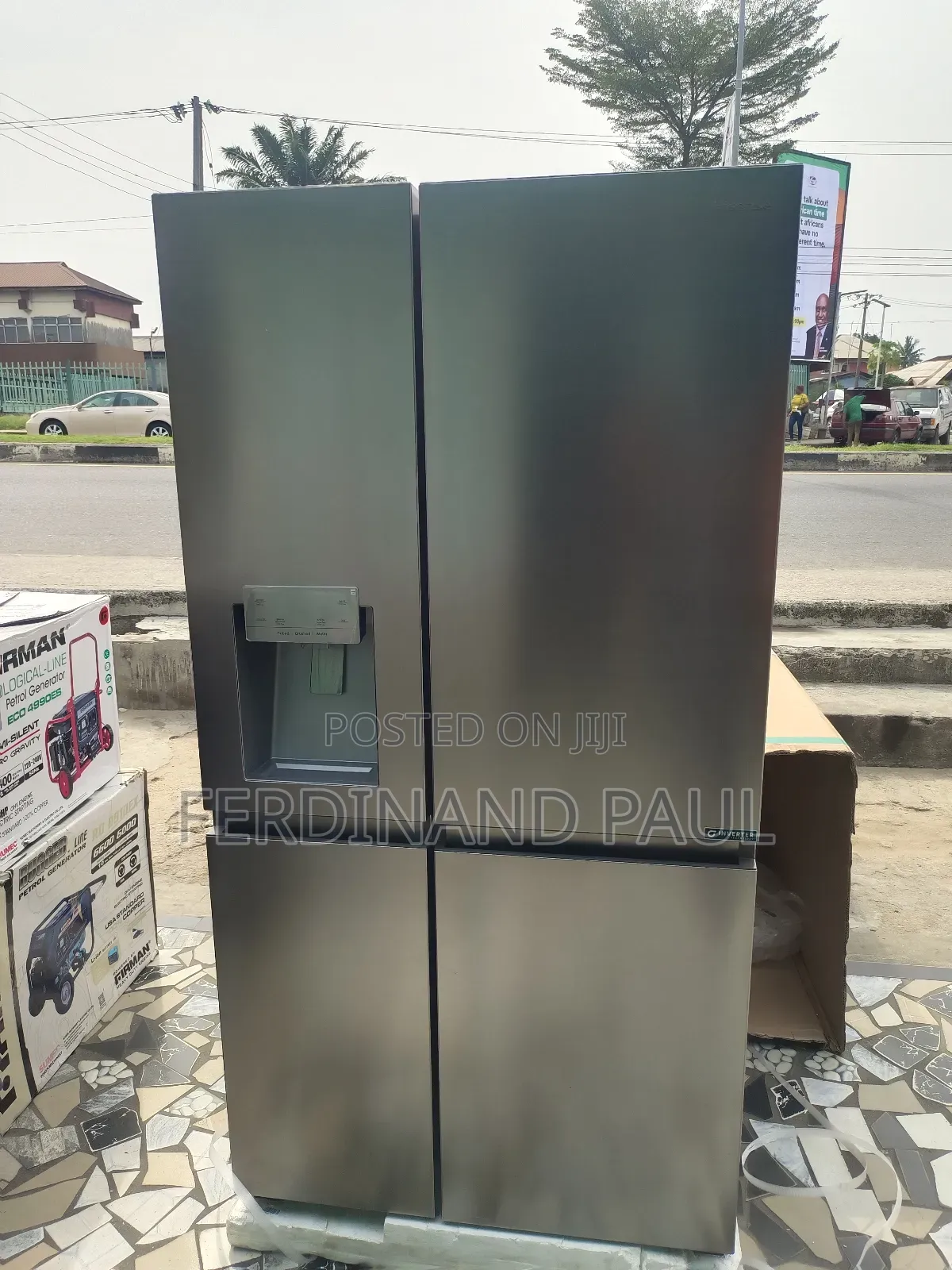 Hisense Side by Side Refrigerator Rc82ws