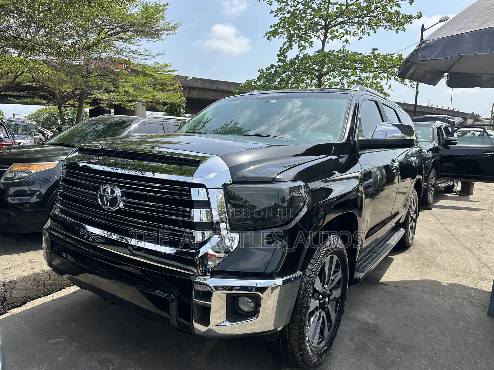 Toyota Sequoia 2016 Black