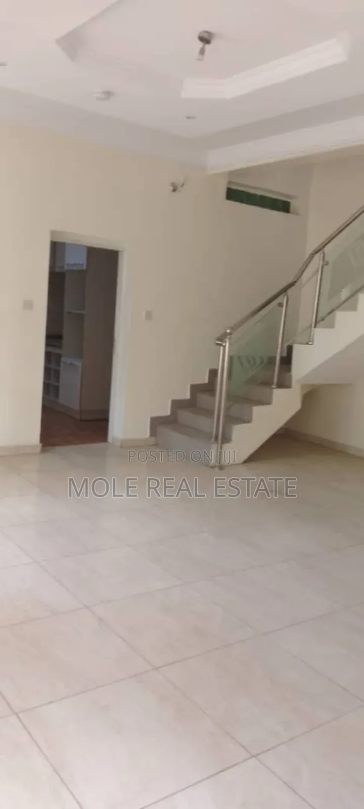 Luxery 4 Bedroom Manssionatte Ikeja Gra