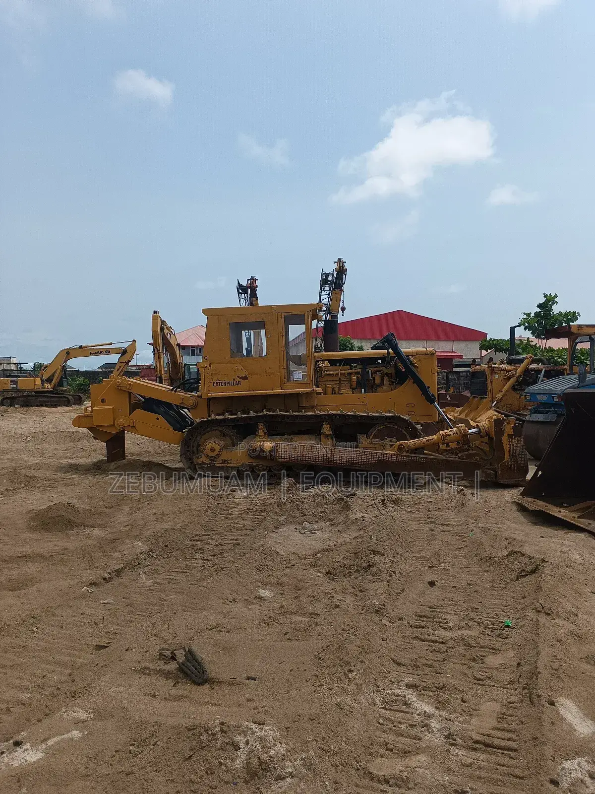Caterpillar D8h Bulldozer Price: 150million Naira.