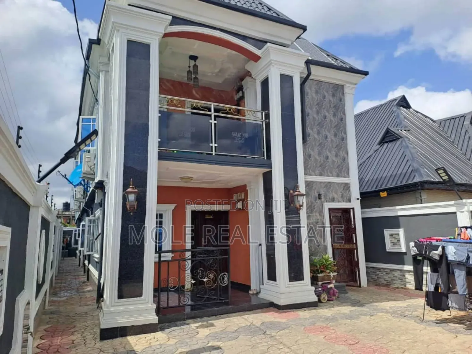 3bdrm Apartment in Iba for sale