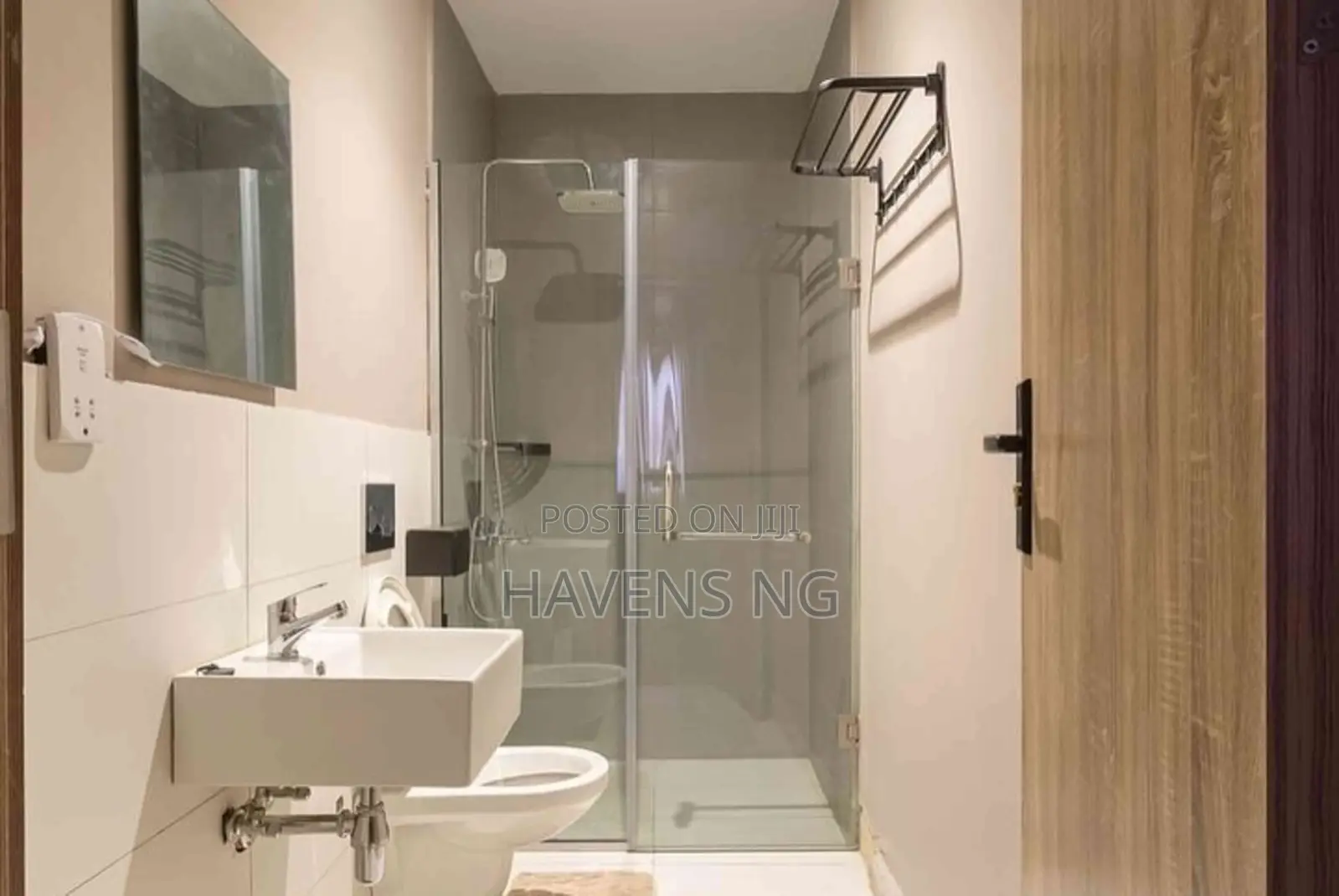 Luxurious 1-Bedroom Loft Apartment With City Views