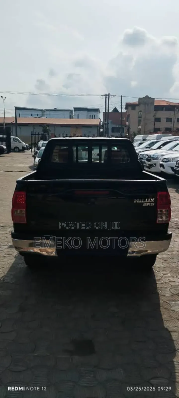 Toyota Hilux SR5+ 4x4 2019 Black