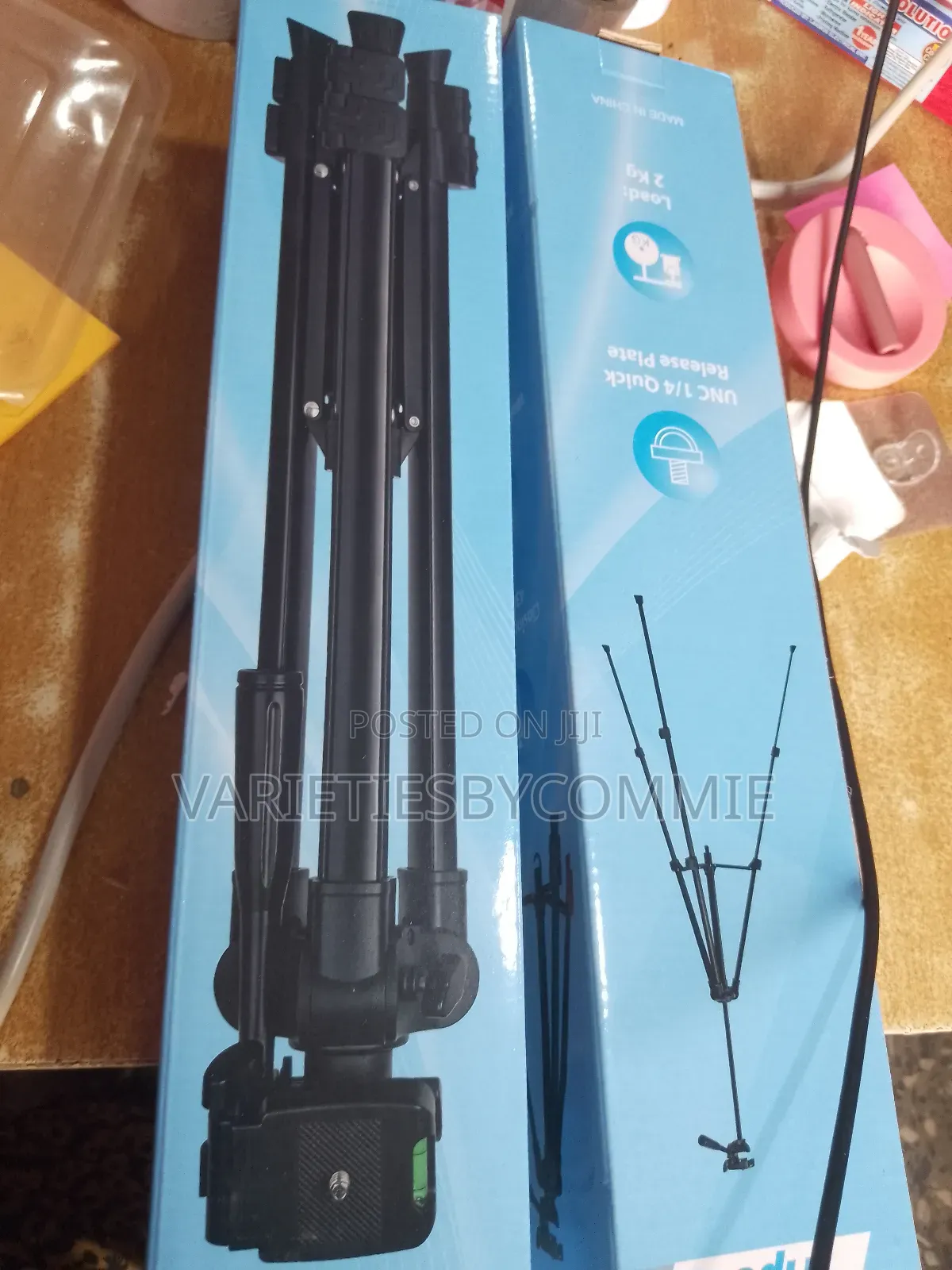 125cm Iron Self Leveling Tripod Stand