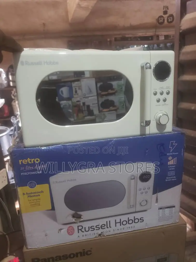 Russell Hobbs Retro 20 Litre Cream Digital Microwave, 800w