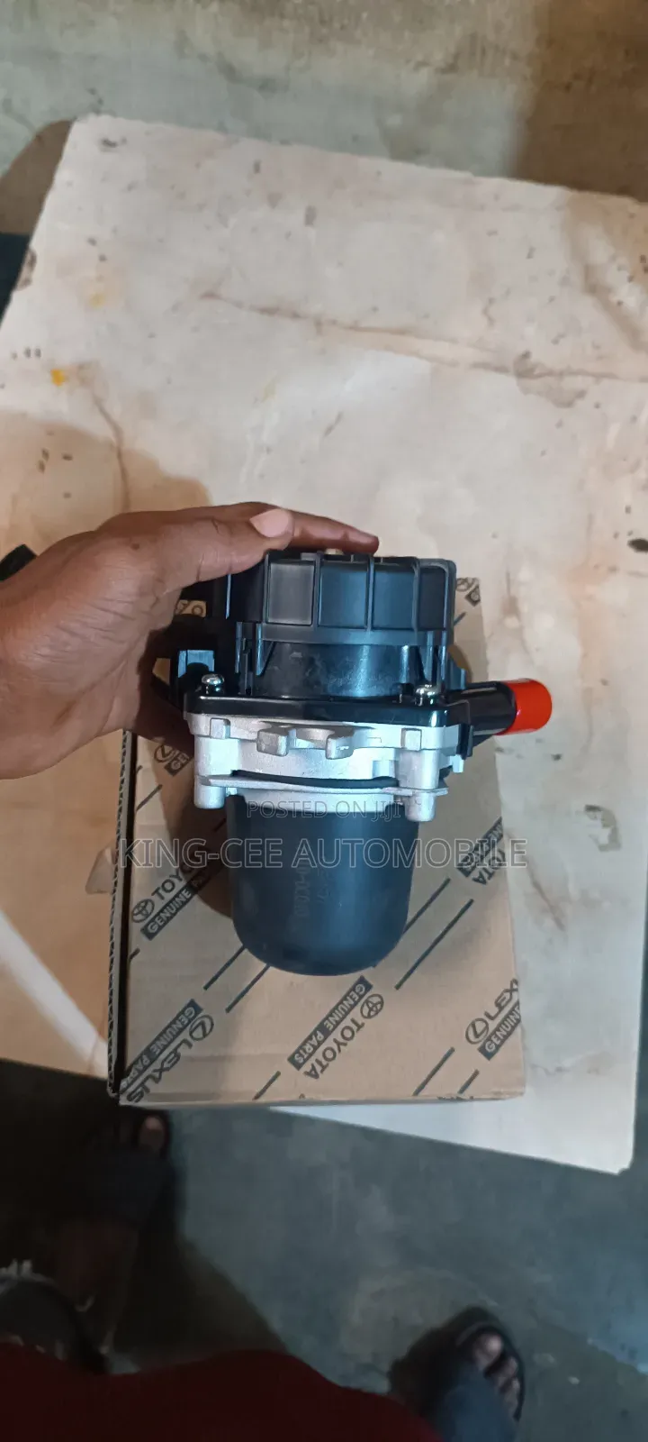 Air Pump for Toyota Hilux and Prado