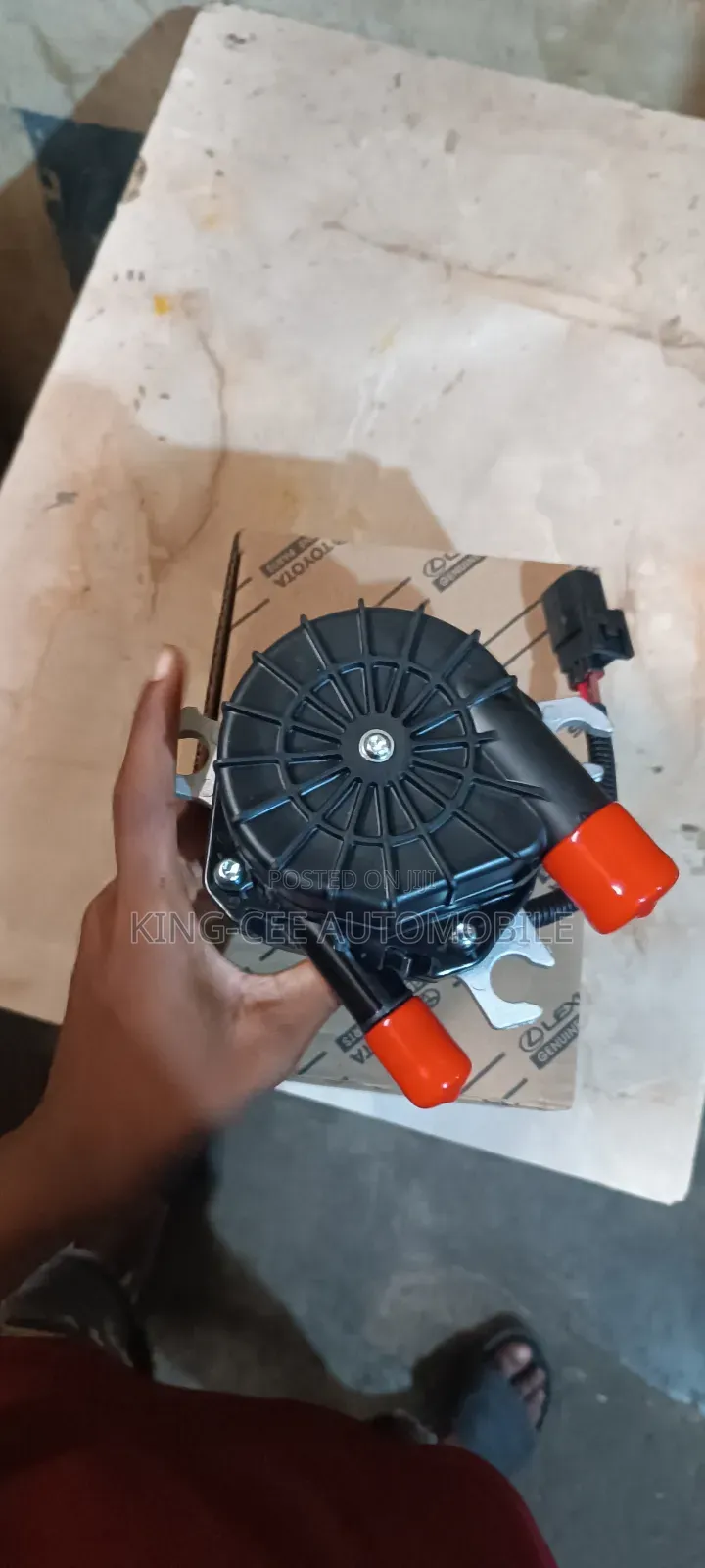 Air Pump for Toyota Hilux and Prado