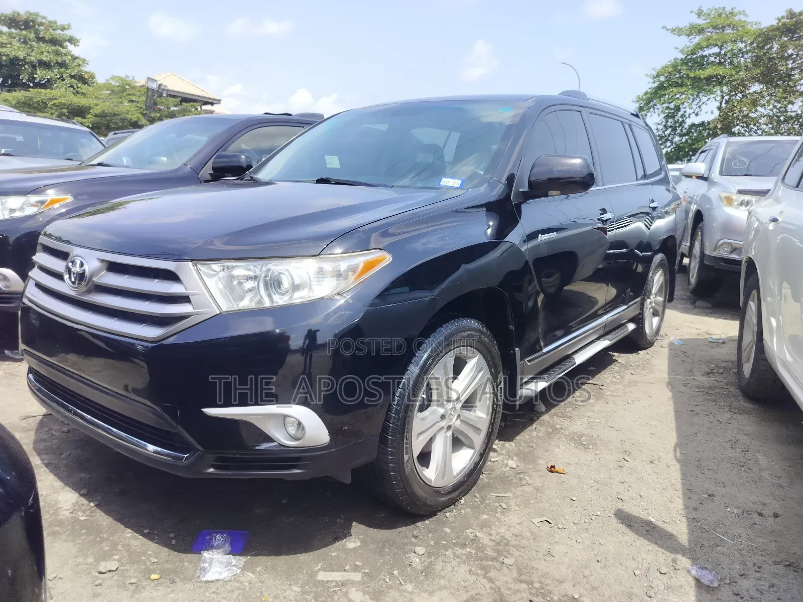 Toyota Highlander SE 2012 Black
