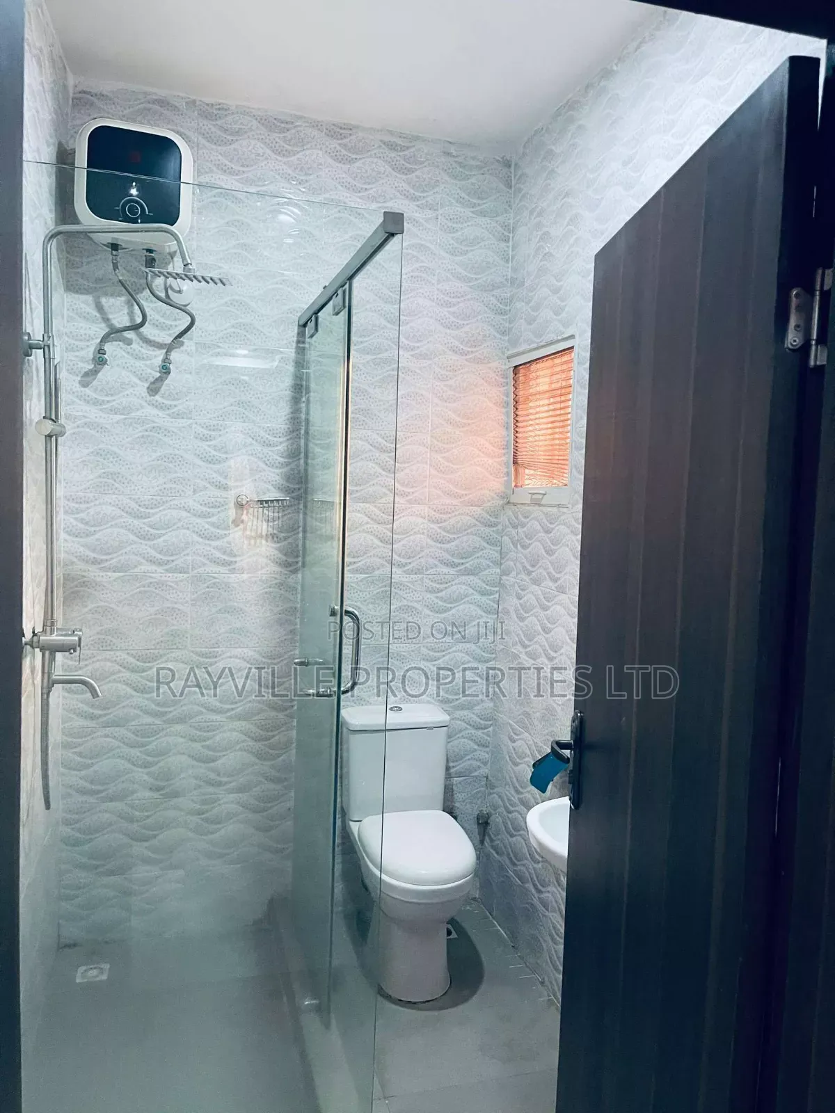 Modern Studio Apartment in Asokoro