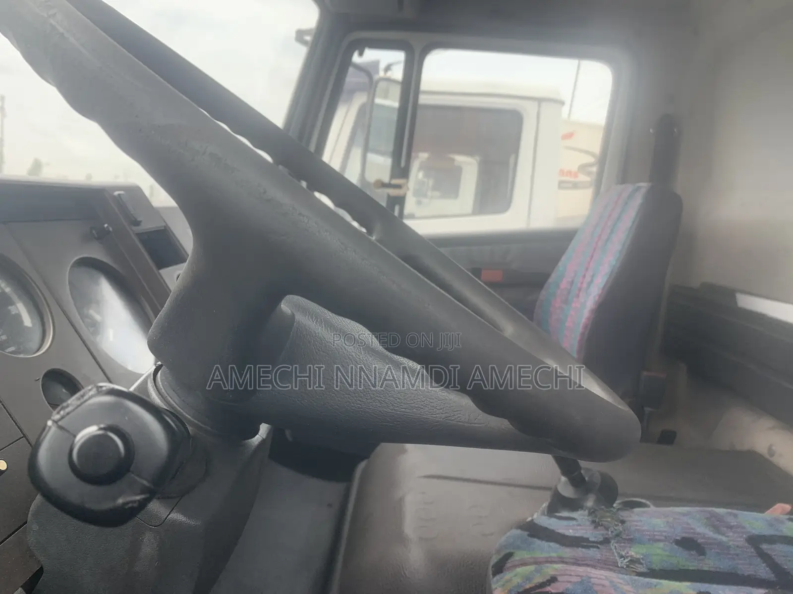 Foreigners Used Truck Mercedes Benz 1862