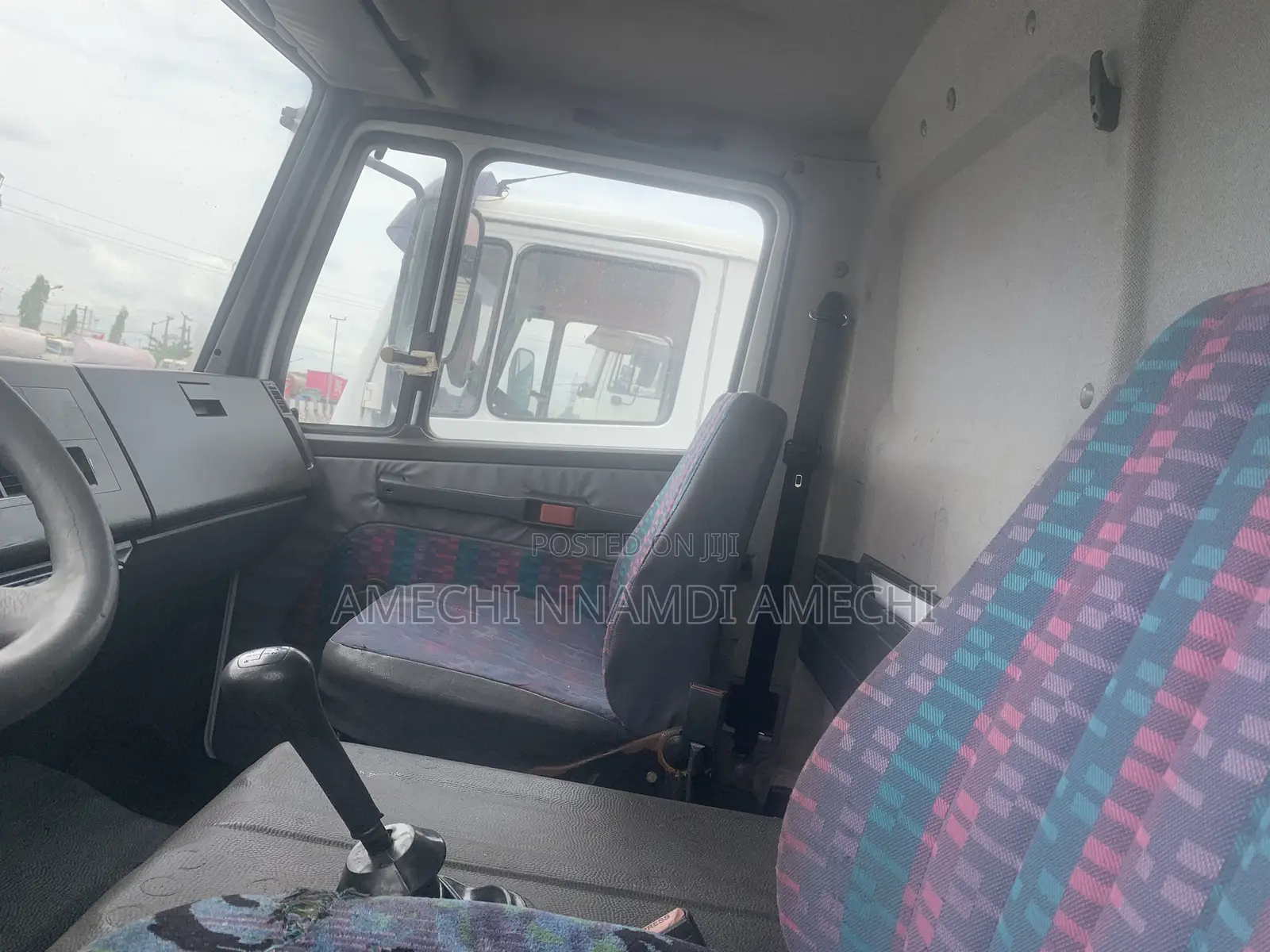 Foreigners Used Truck Mercedes Benz 1862