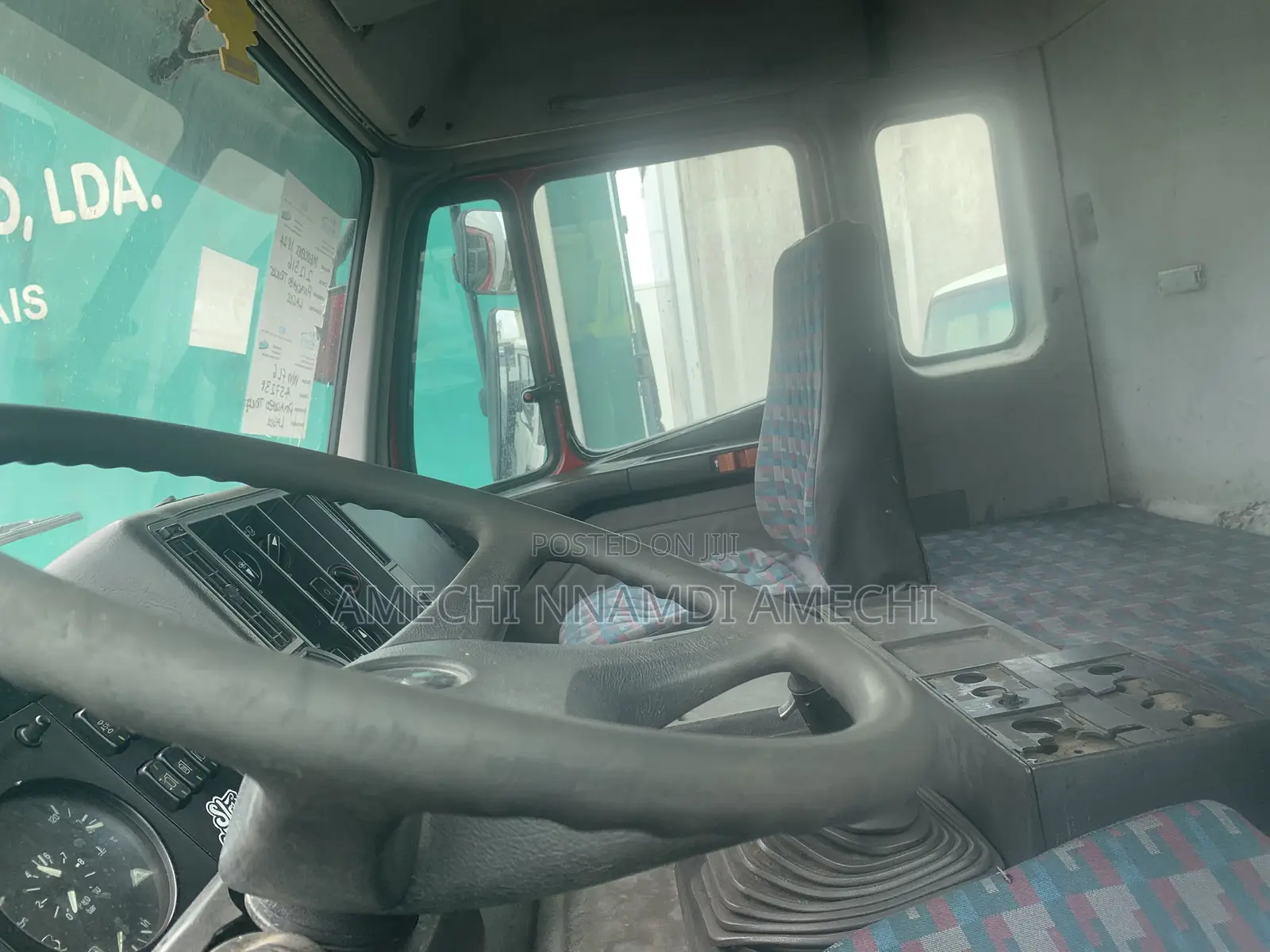 Foreigners Used Mercedes Benz 1824 Container Body
