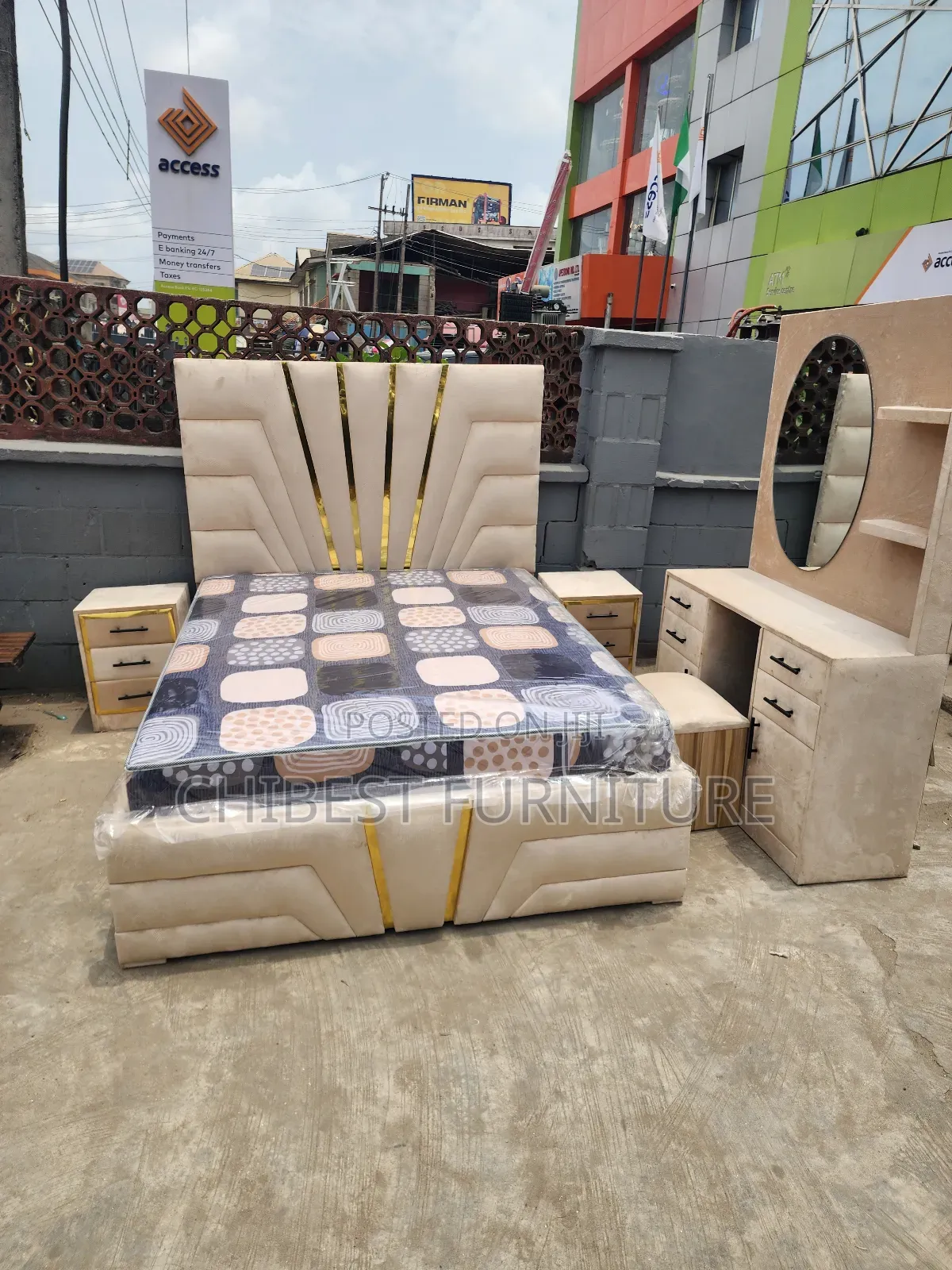 Cream Colour 5by6 Padded Bed.