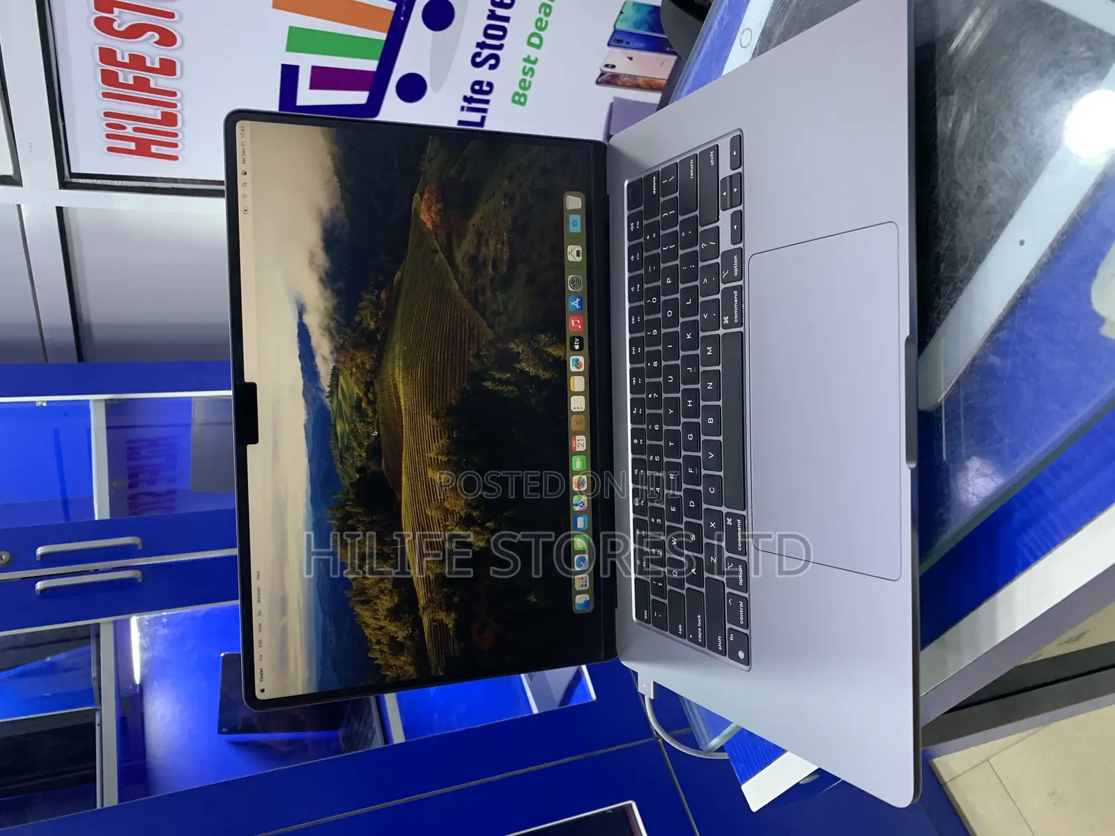Laptop Apple MacBook Air 2023 M2 16GB Apple M2 SSD 1T