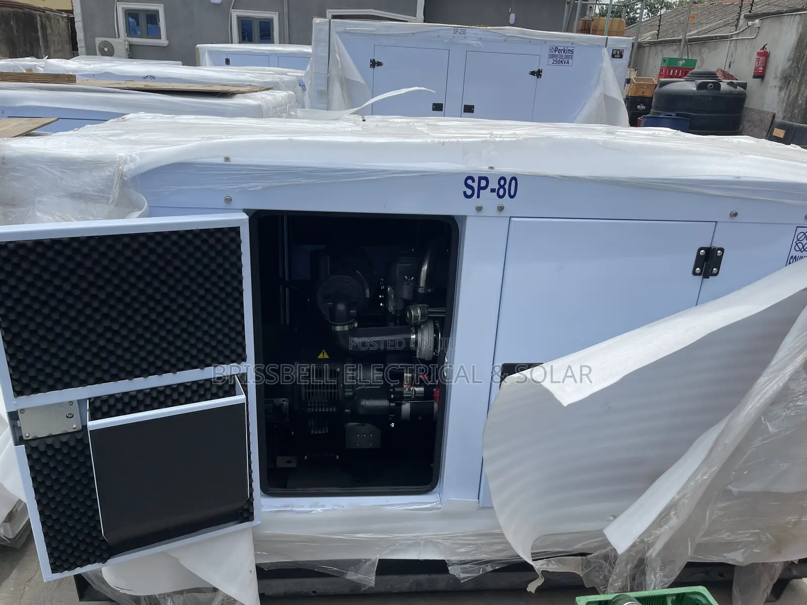 Brilliant England Perkins Soundproof Diesel Generator 80kva