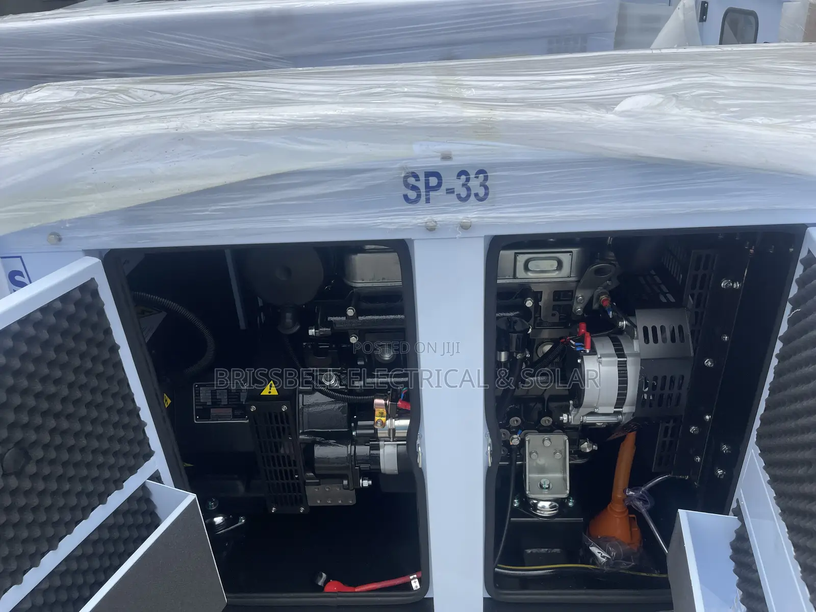Brilliant England Perkins Soundproof Diesel Generator 33kva