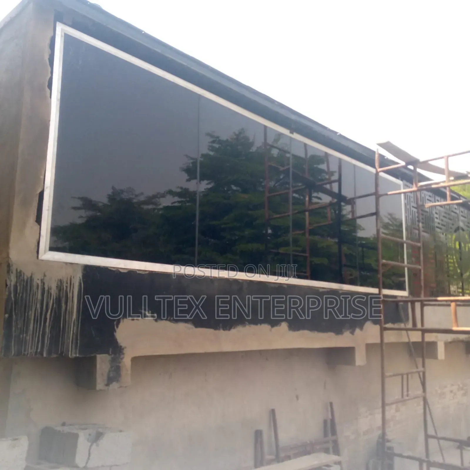 Aluminum Framed Fixed Glass Light Window