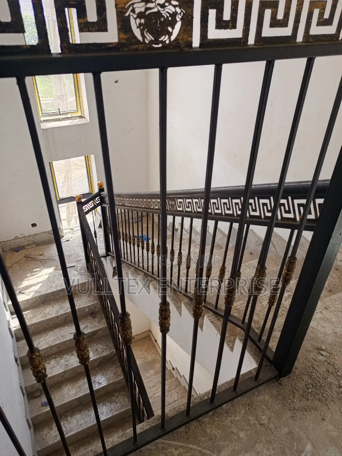 Gucci Top Design Staircase Rail