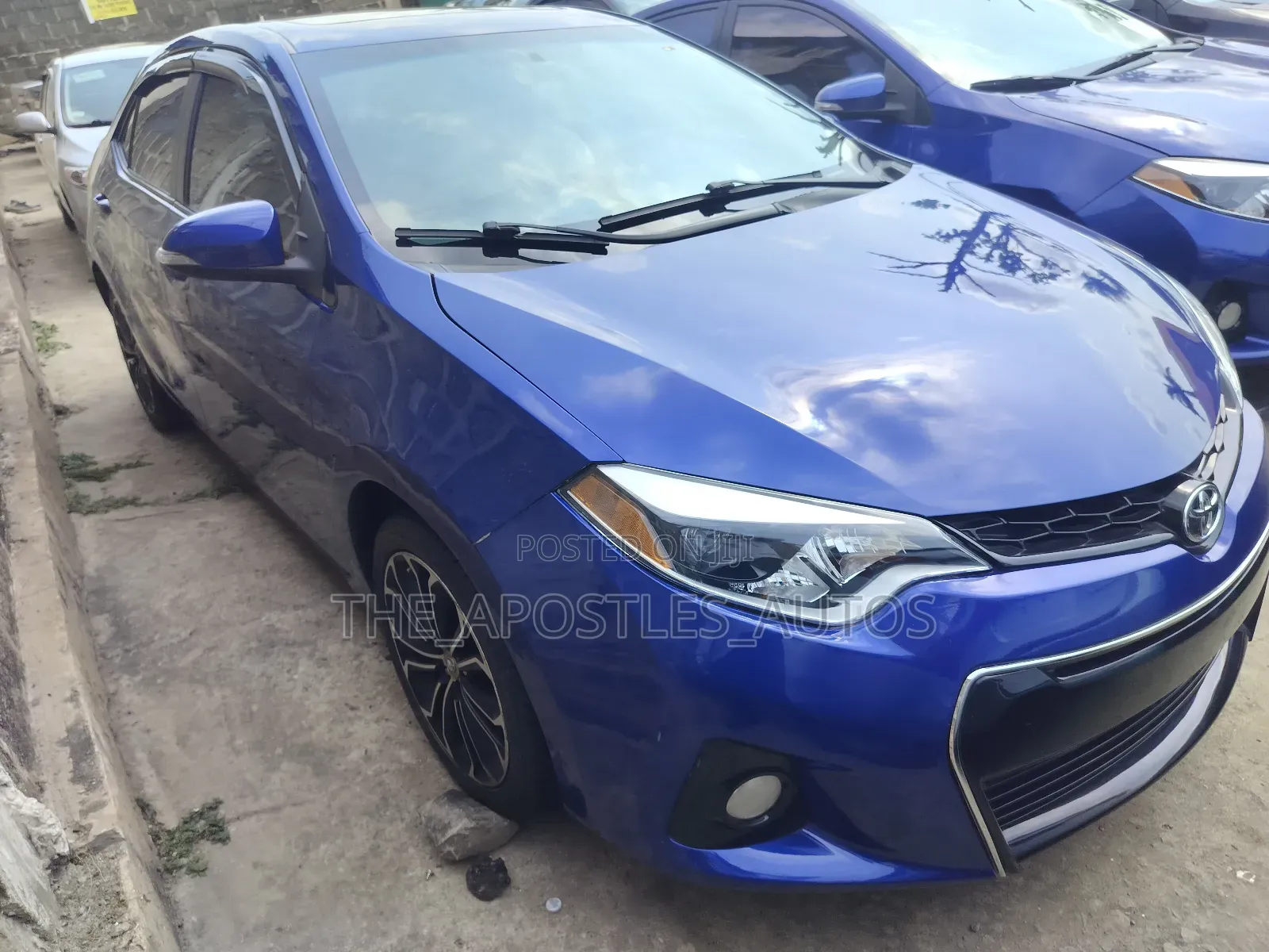 Toyota Corolla 2016 Blue