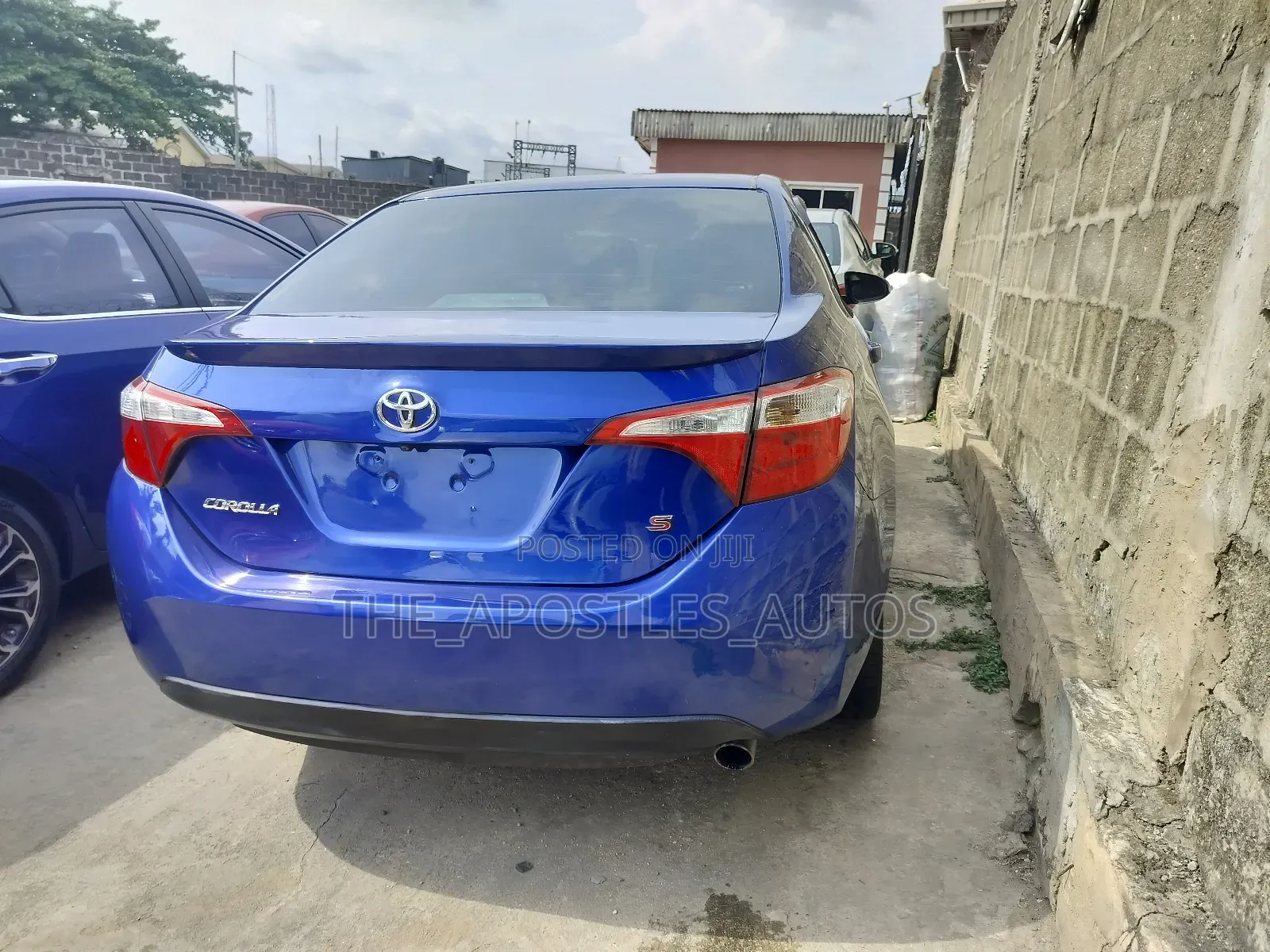 Toyota Corolla 2016 Blue