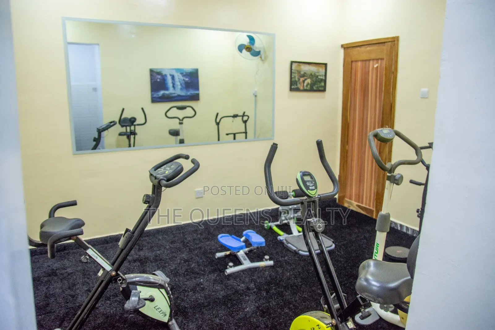Fully Serviced Apartments (Shortlet)