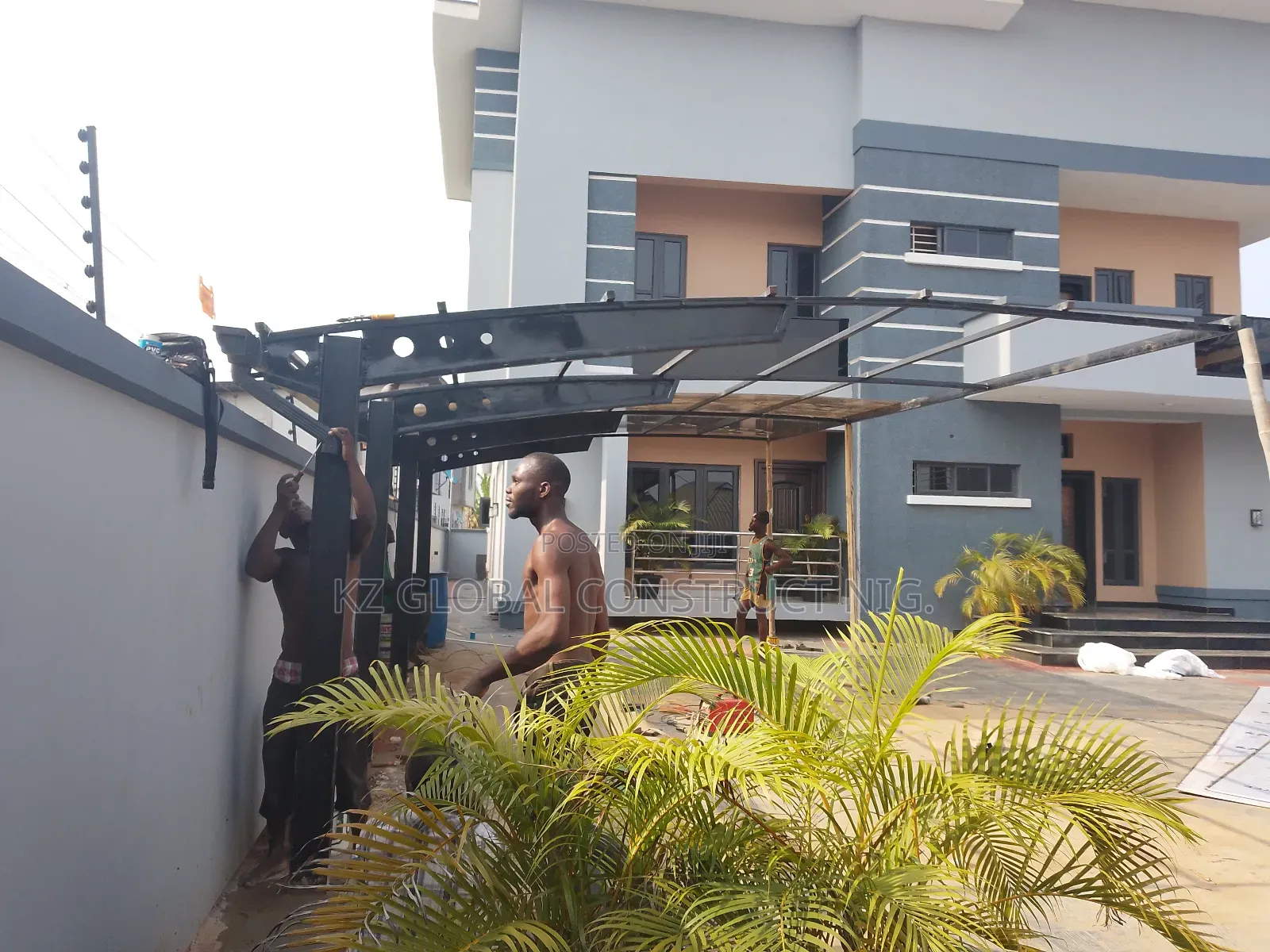 H-beam Carport With Danpalon Coverings 001