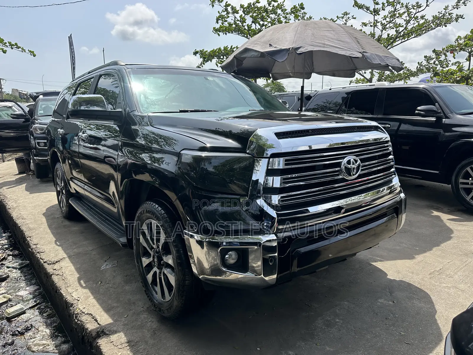 Toyota Sequoia 2015 Black