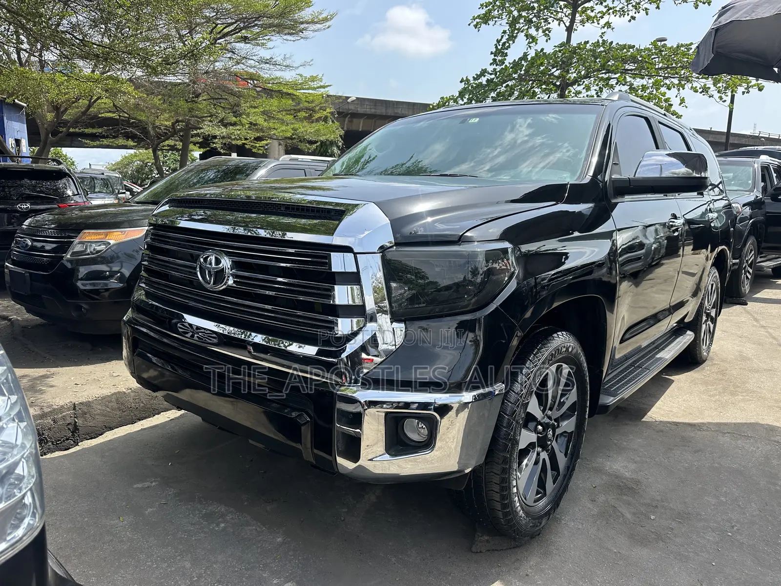 Toyota Sequoia 2015 Black