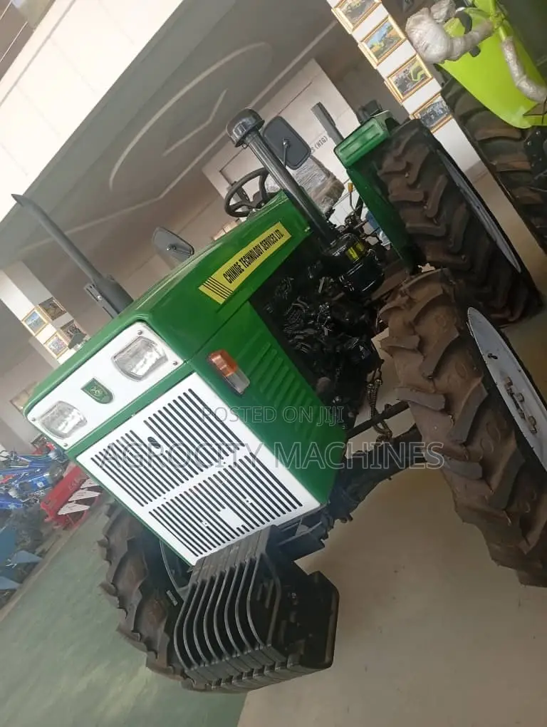 4wheel Driving Tractor