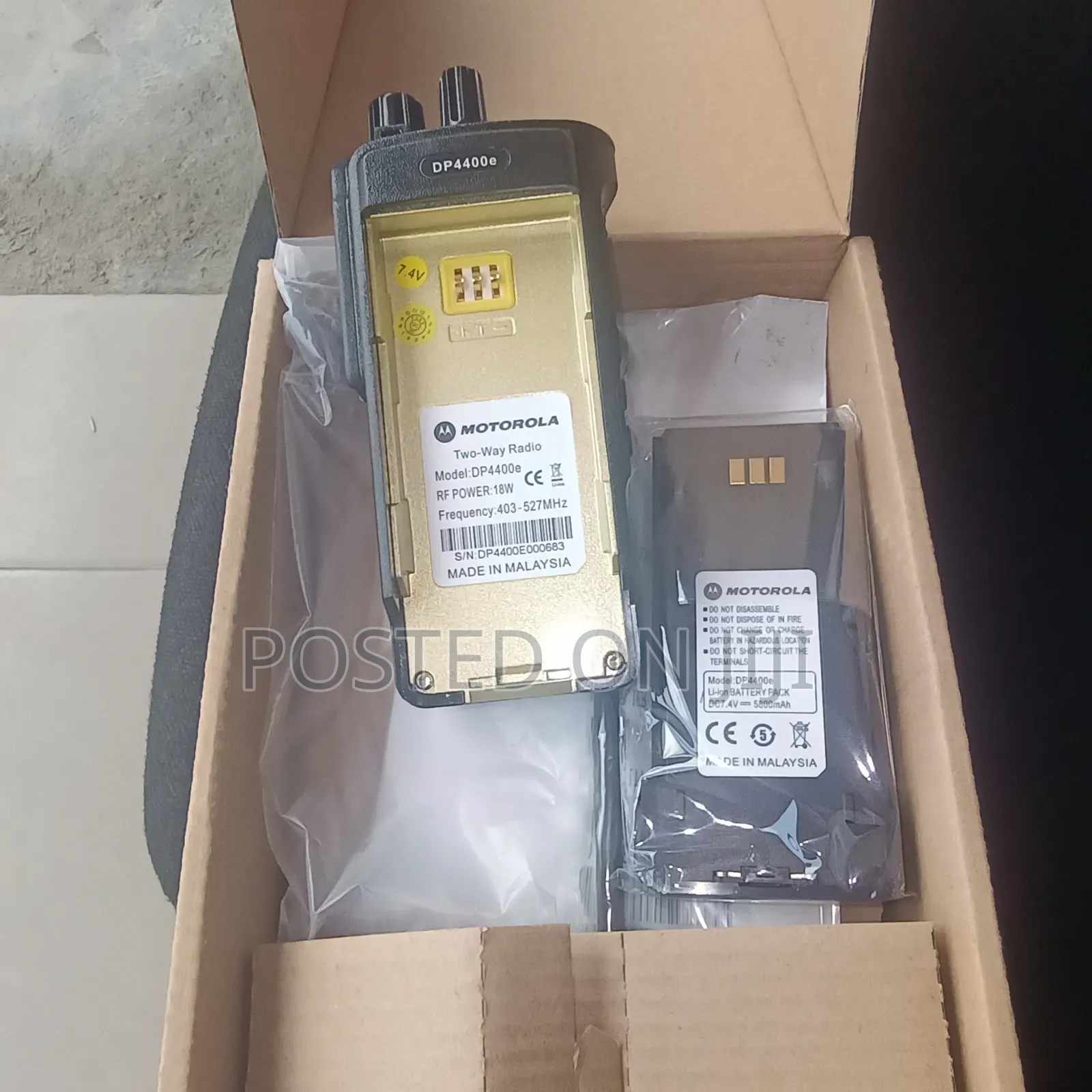 Dp4400e Motorola Walkie Talkie