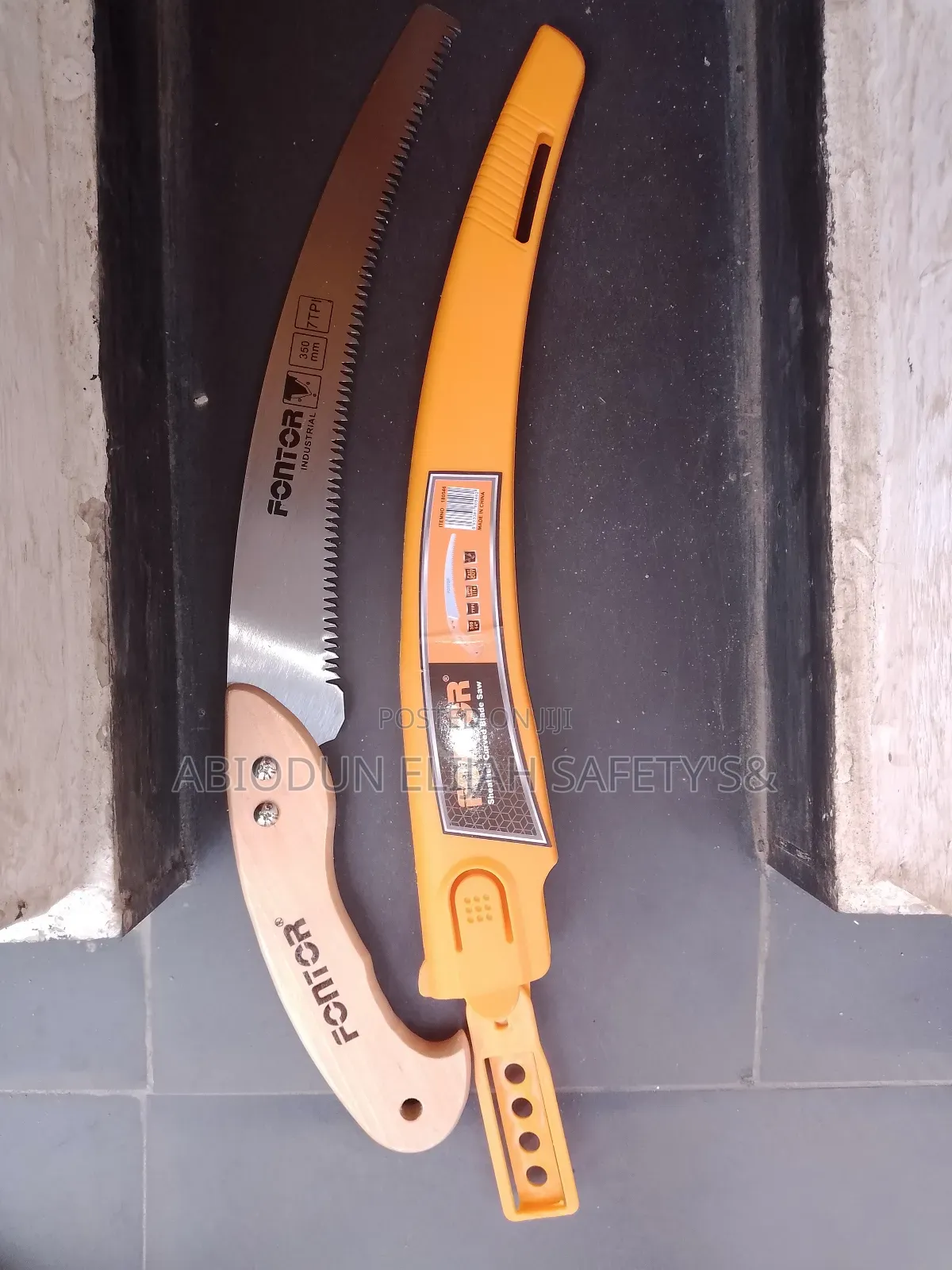 Original Quality Sheathed Curved Blade Saw 14"Inches