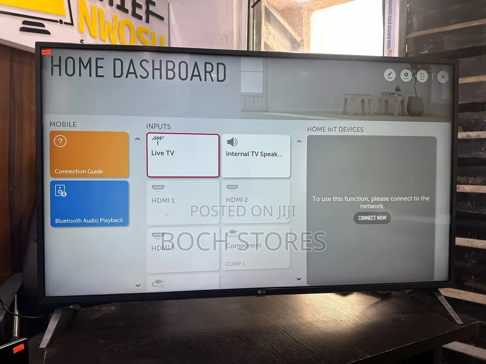 Lg 50inches Smart Tv With Airplay and Bluetooth