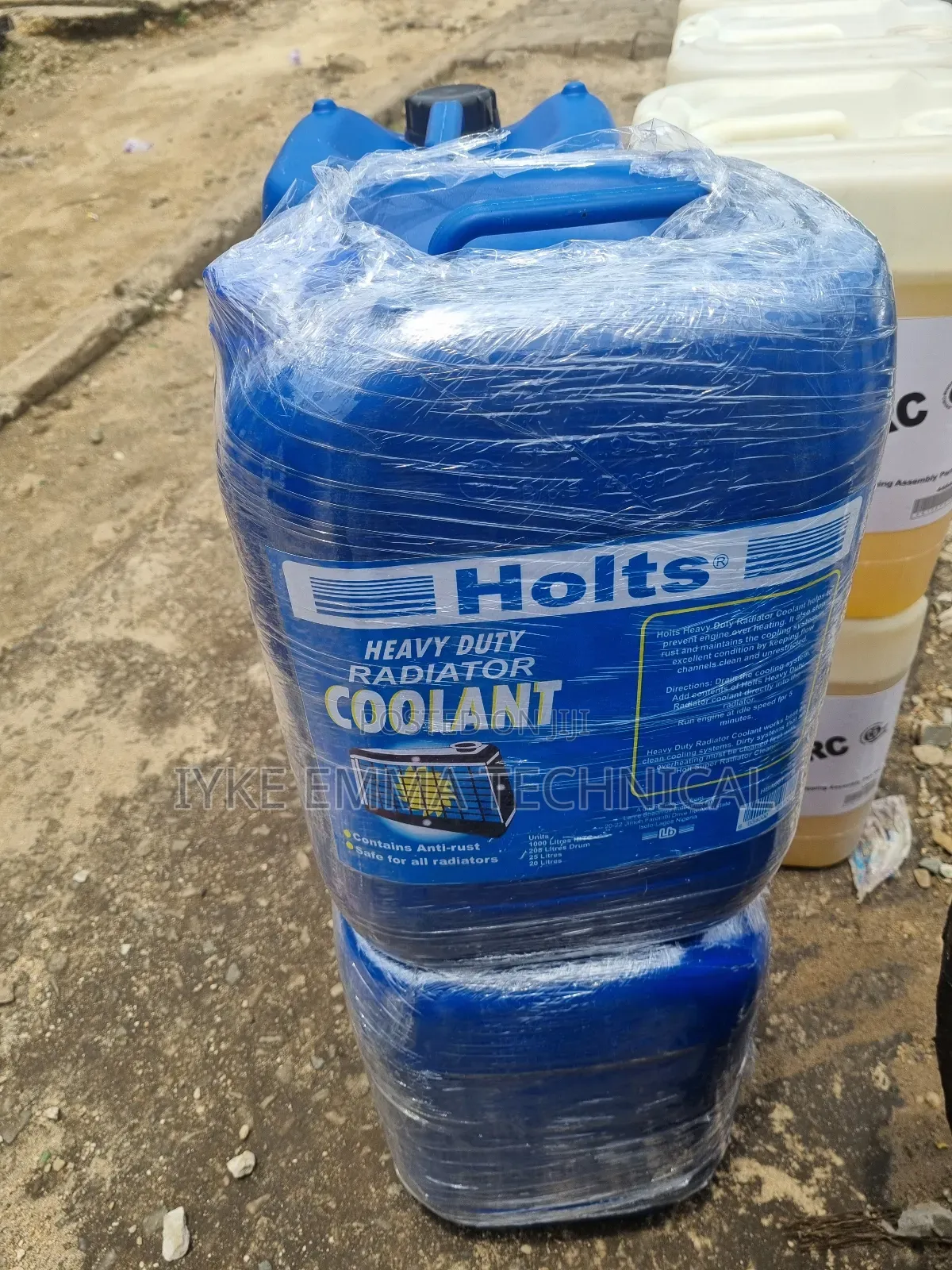 Heavy Duty Radiator Coolant Holts