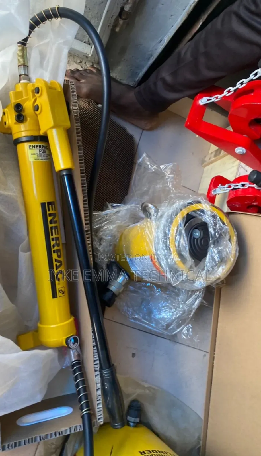 Hydraulic Jack and Pump Complete Set Enerpac All Tonnage Ava