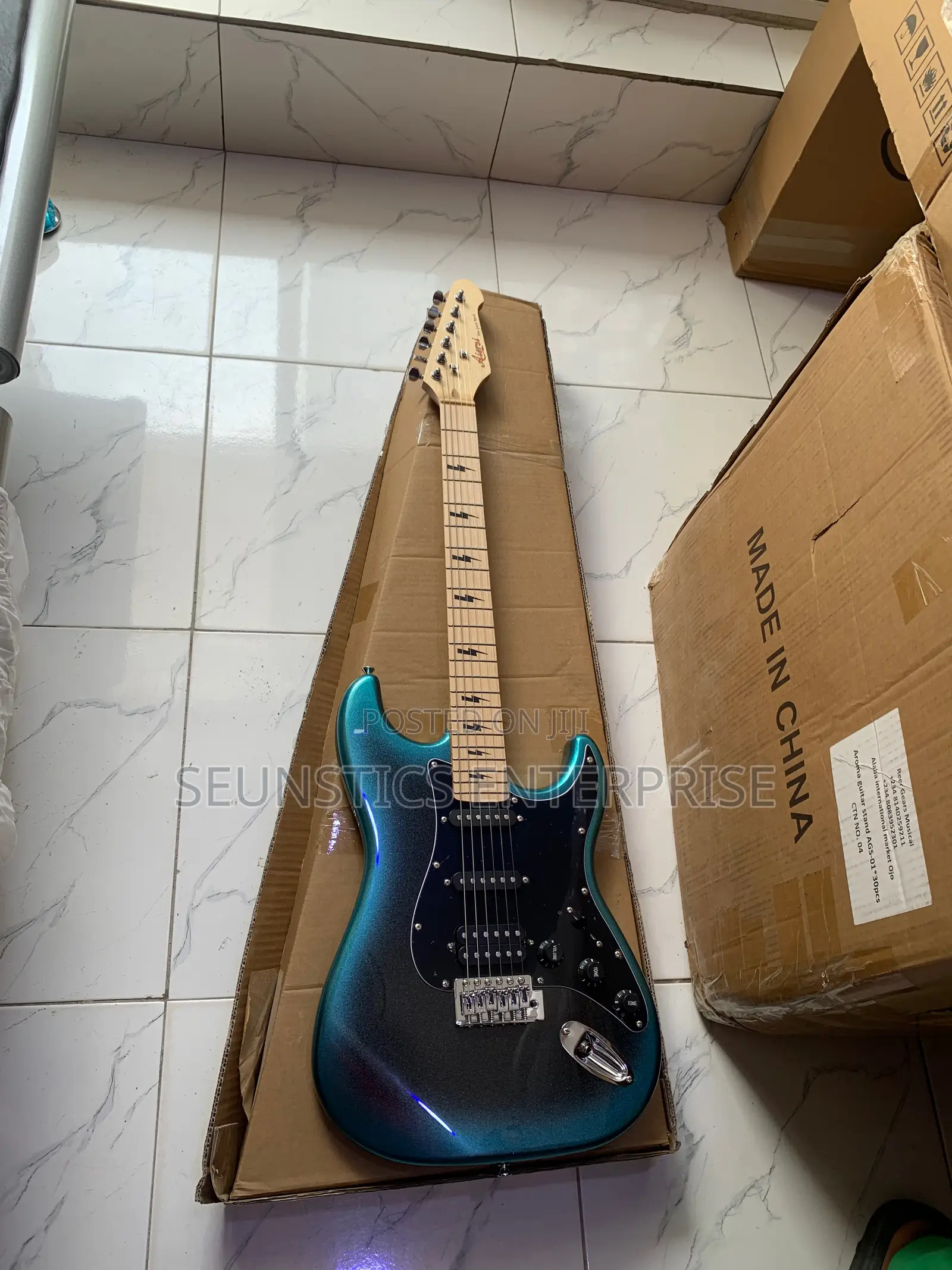Quality Aiersi Stratocaster Lead Guitar