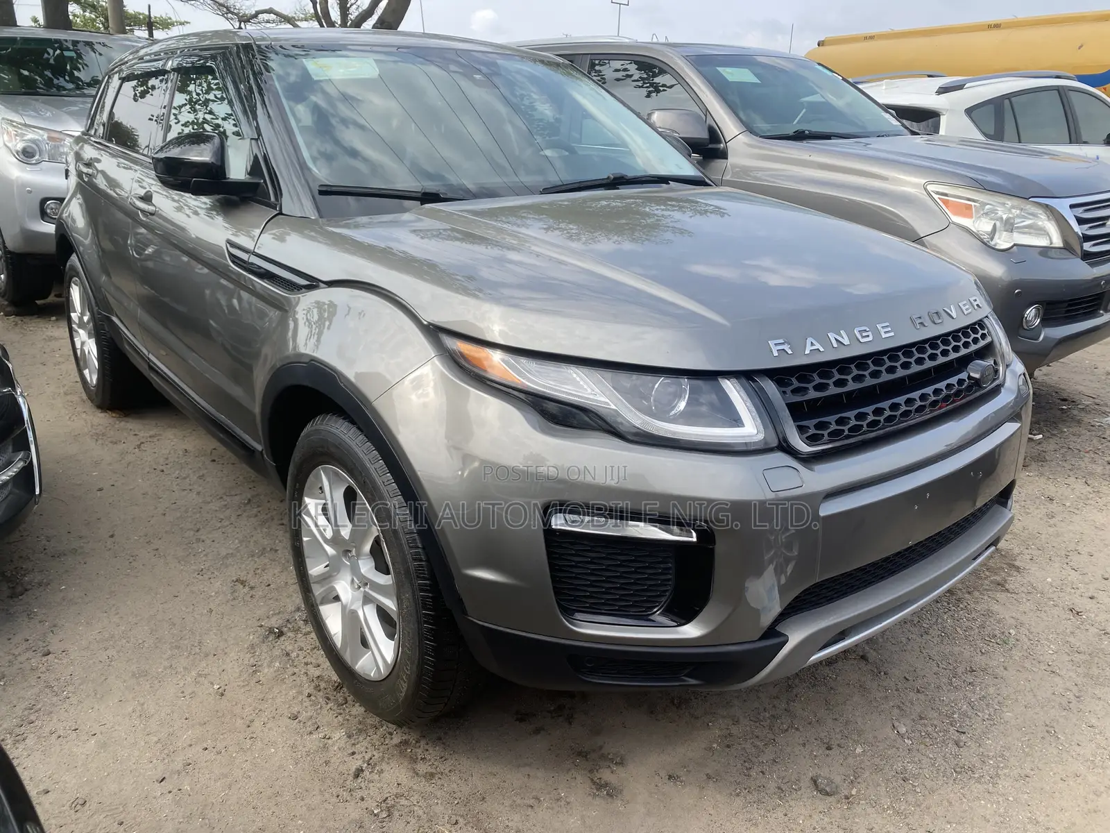 Land Rover Range Rover Evoque HSE 4x4 5-Door 2017 Gray