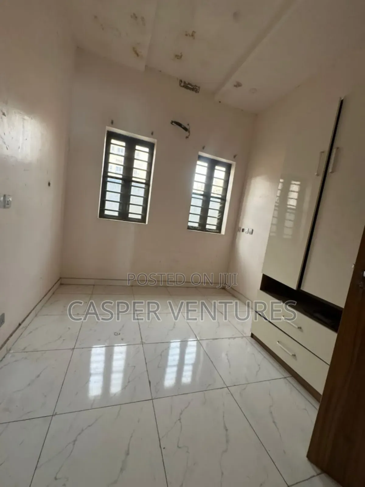 1bdrm Shared Apartment in Ikota Villa for rent